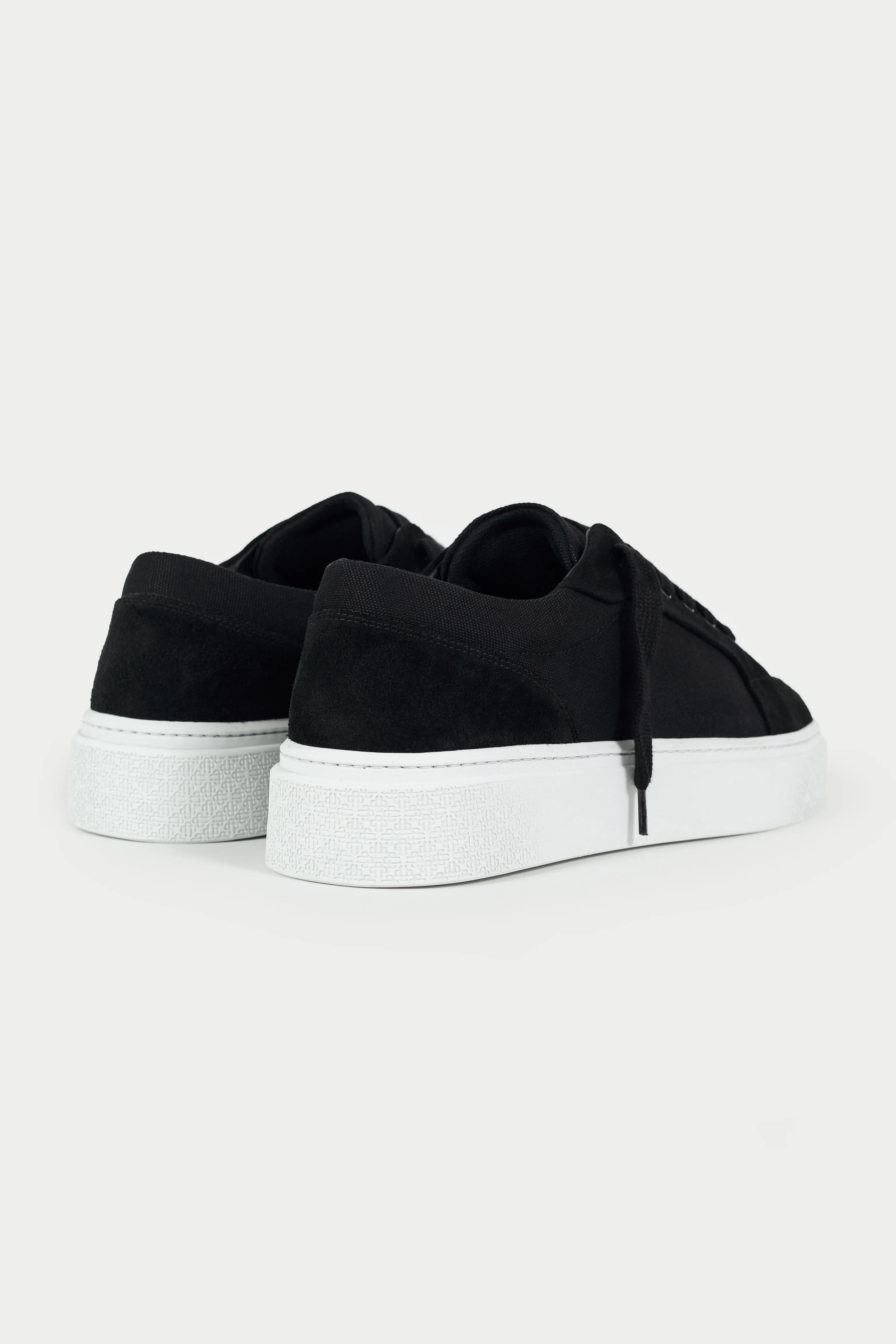 AXIS SNEAKER - BLACK - Image 4