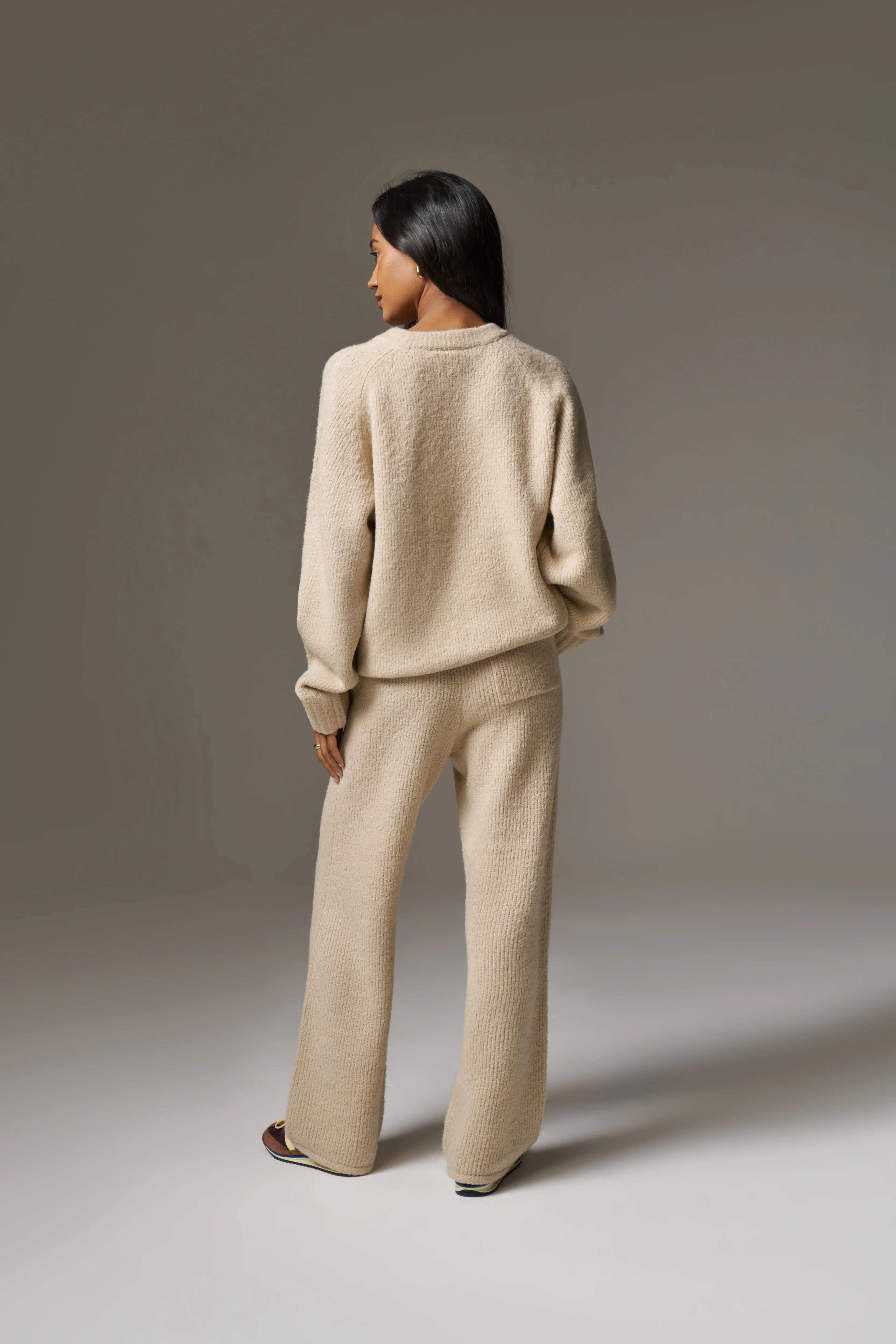 BOUCLE KNIT PANTS - STONE - Image 10