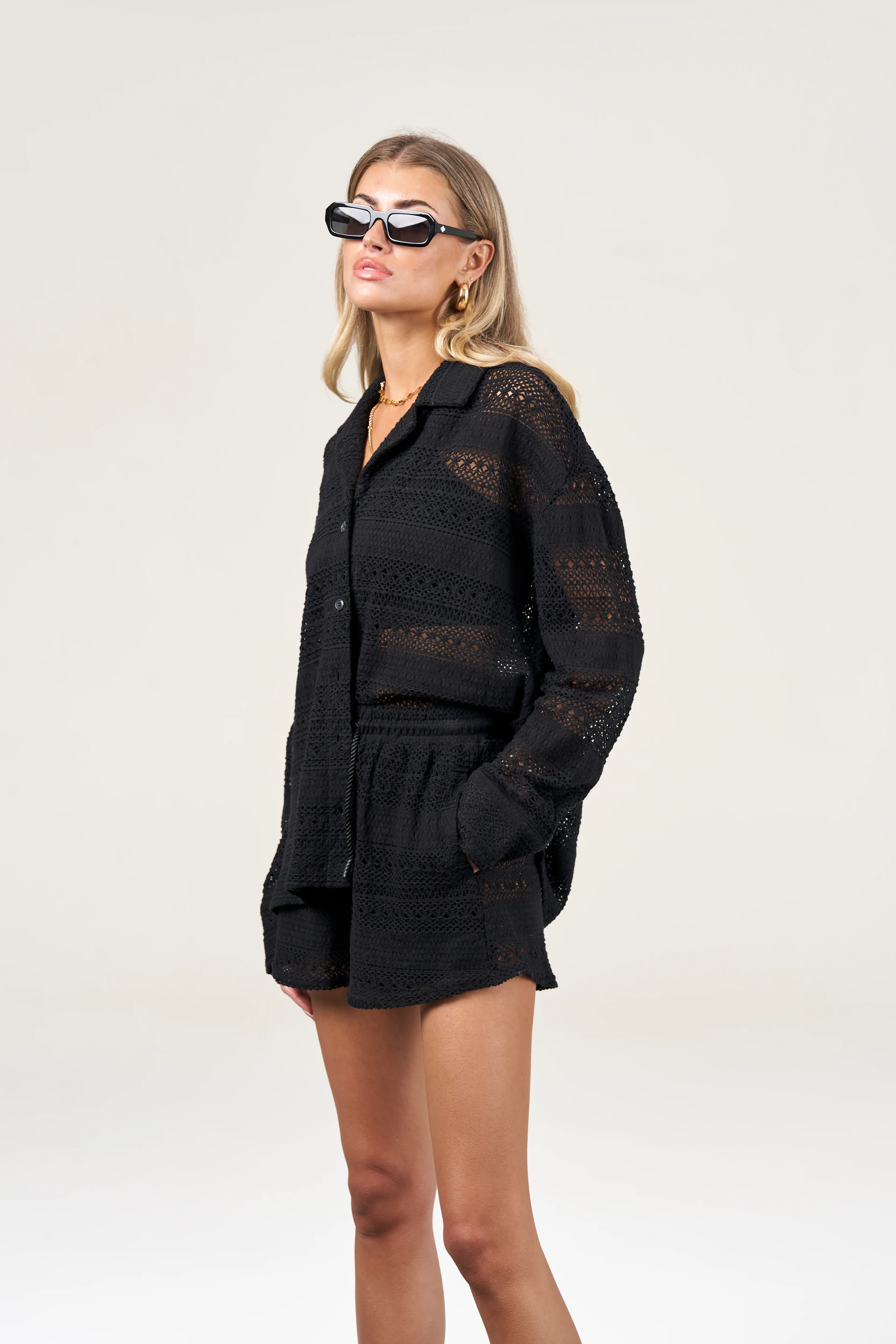 TEXTURED CROCHET SHIRT - BLACK - Image 2
