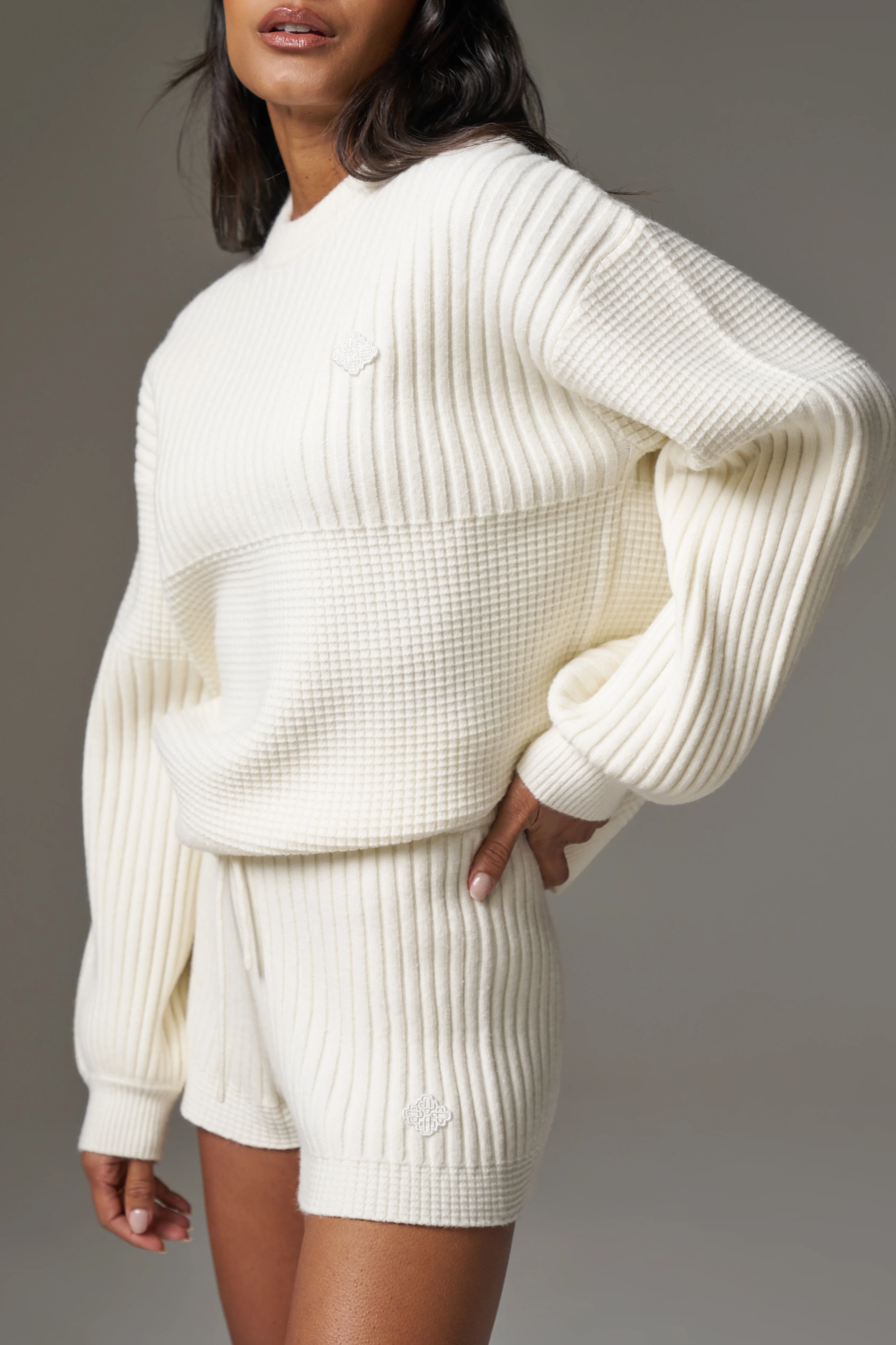 CONTRAST KNIT OVERSIZED CREW - ECRU - Image 4