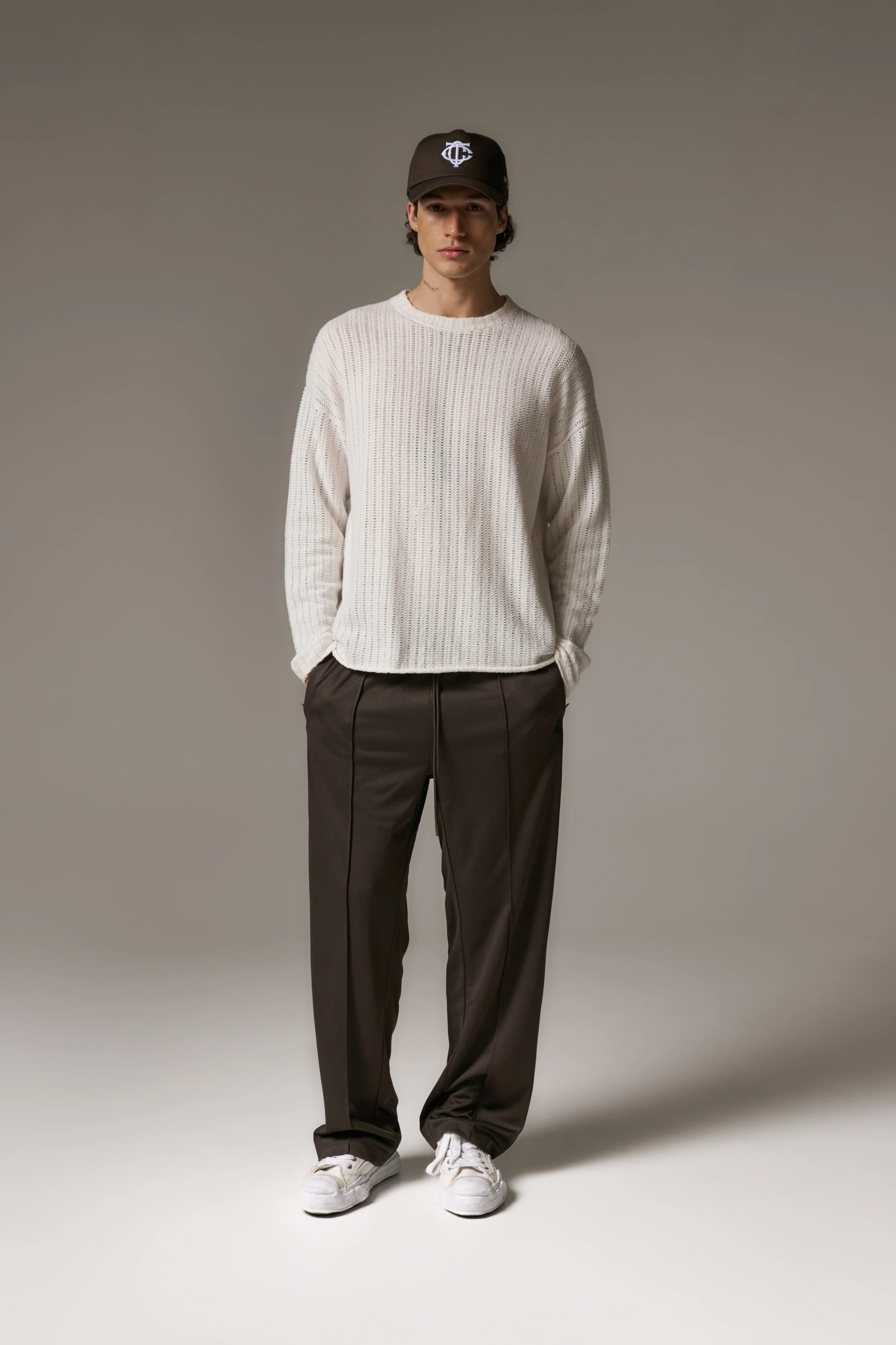 COPYRIGHT CROCHET LONG SLEEVE T-SHIRT - WHITE - Image 3