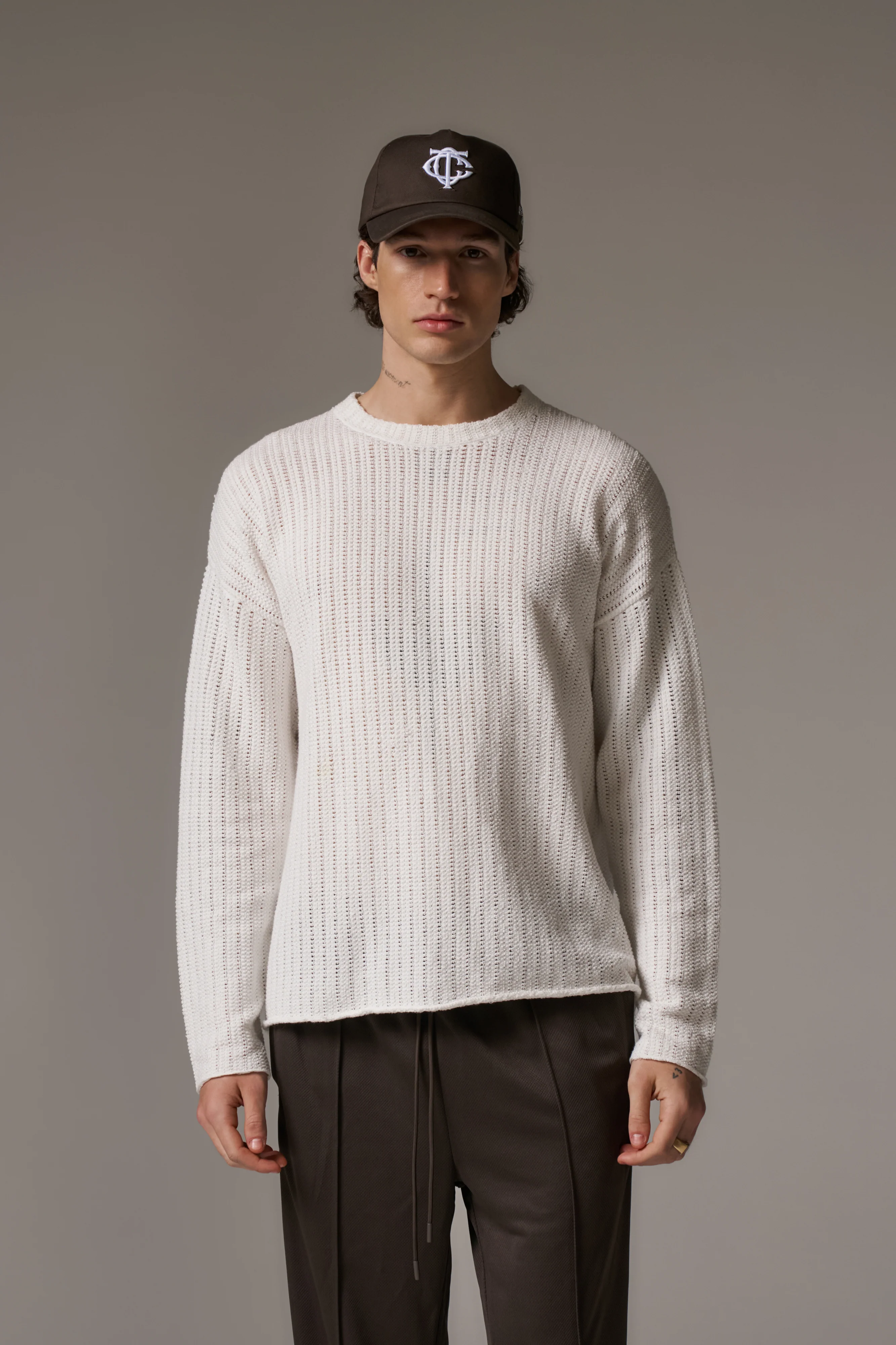 COPYRIGHT CROCHET LONG SLEEVE T-SHIRT - WHITE - Image 4