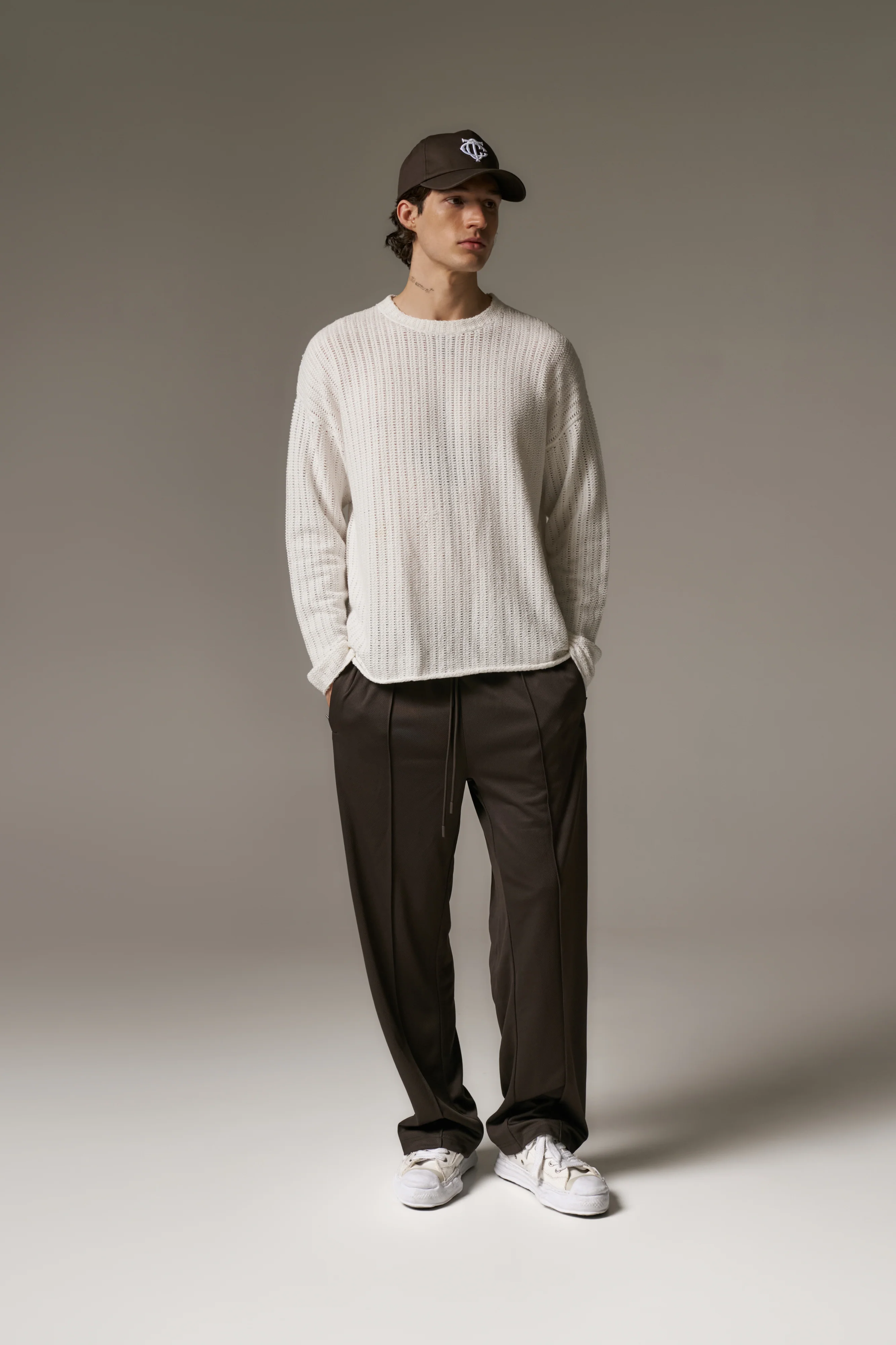 COPYRIGHT CROCHET LONG SLEEVE T-SHIRT - WHITE - Image 9