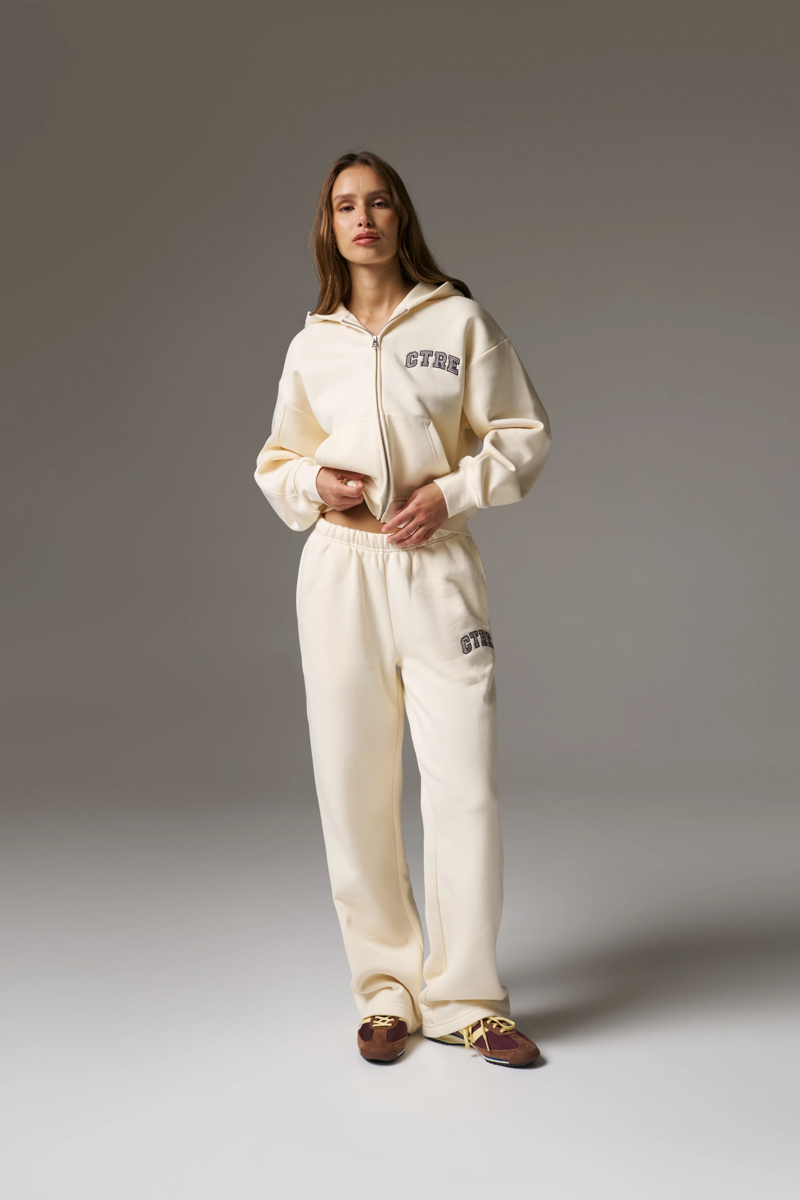 CTRE STRAIGHT LEG JOGGERS - BUTTERMILK - Image 3