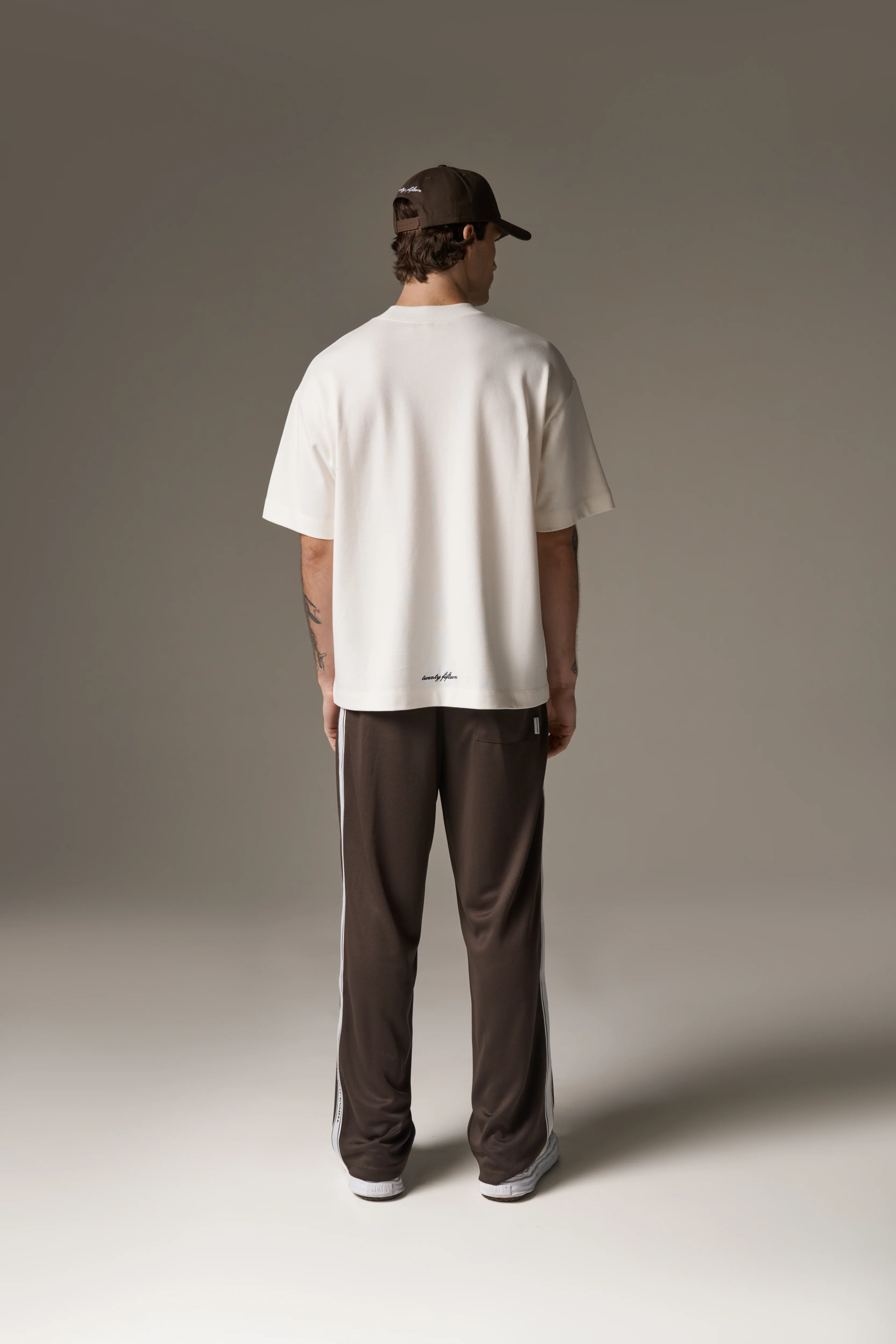 DESIGN DEPARTMENT CHEST PRINT T-SHIRT - OFF WHITE - Image 8