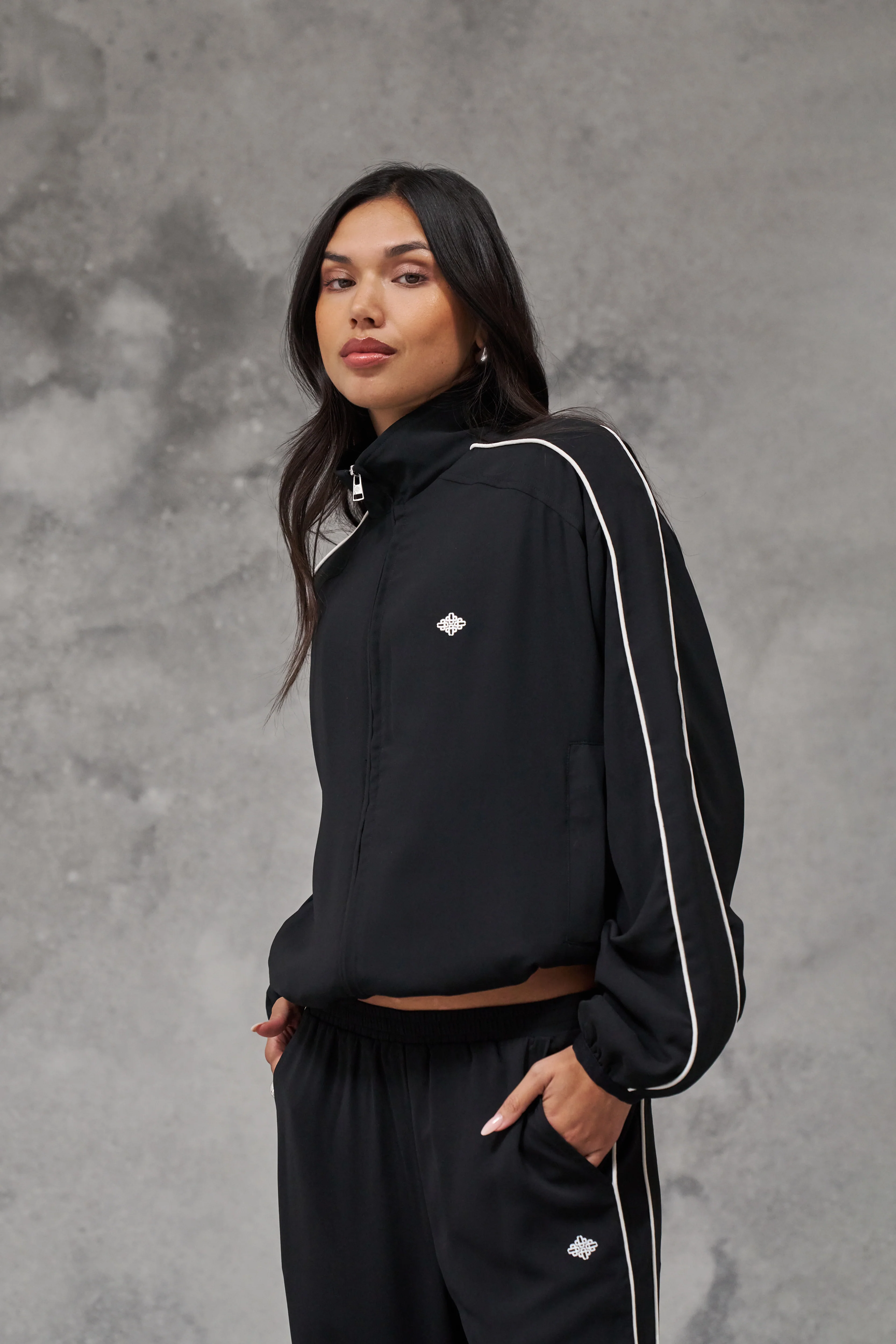 EMBLEM PIPED ZIP THROUGH JACKET - BLACK - Image 4