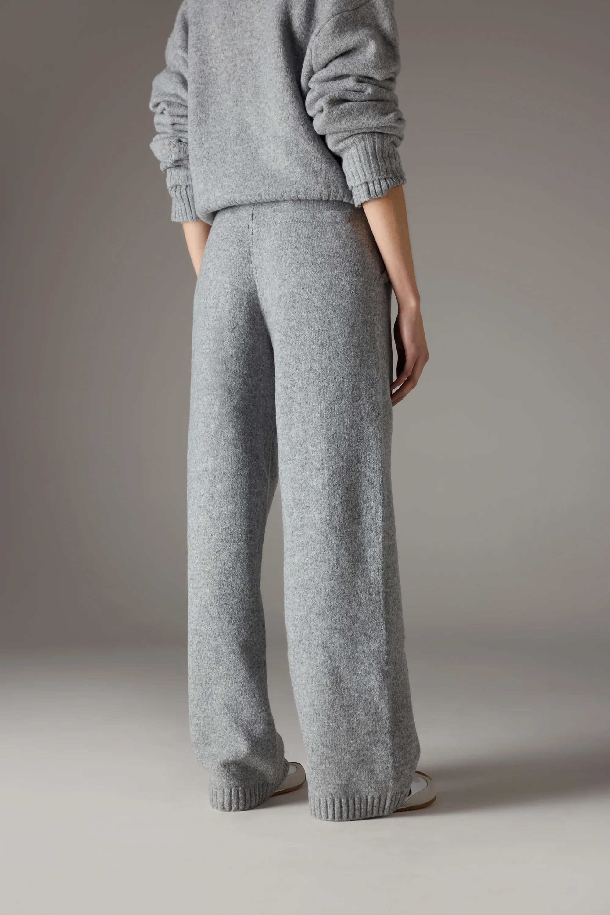 FLUFFY KNIT EMBLEM EMBROIDERED JOGGER - GREY MARL - Image 6