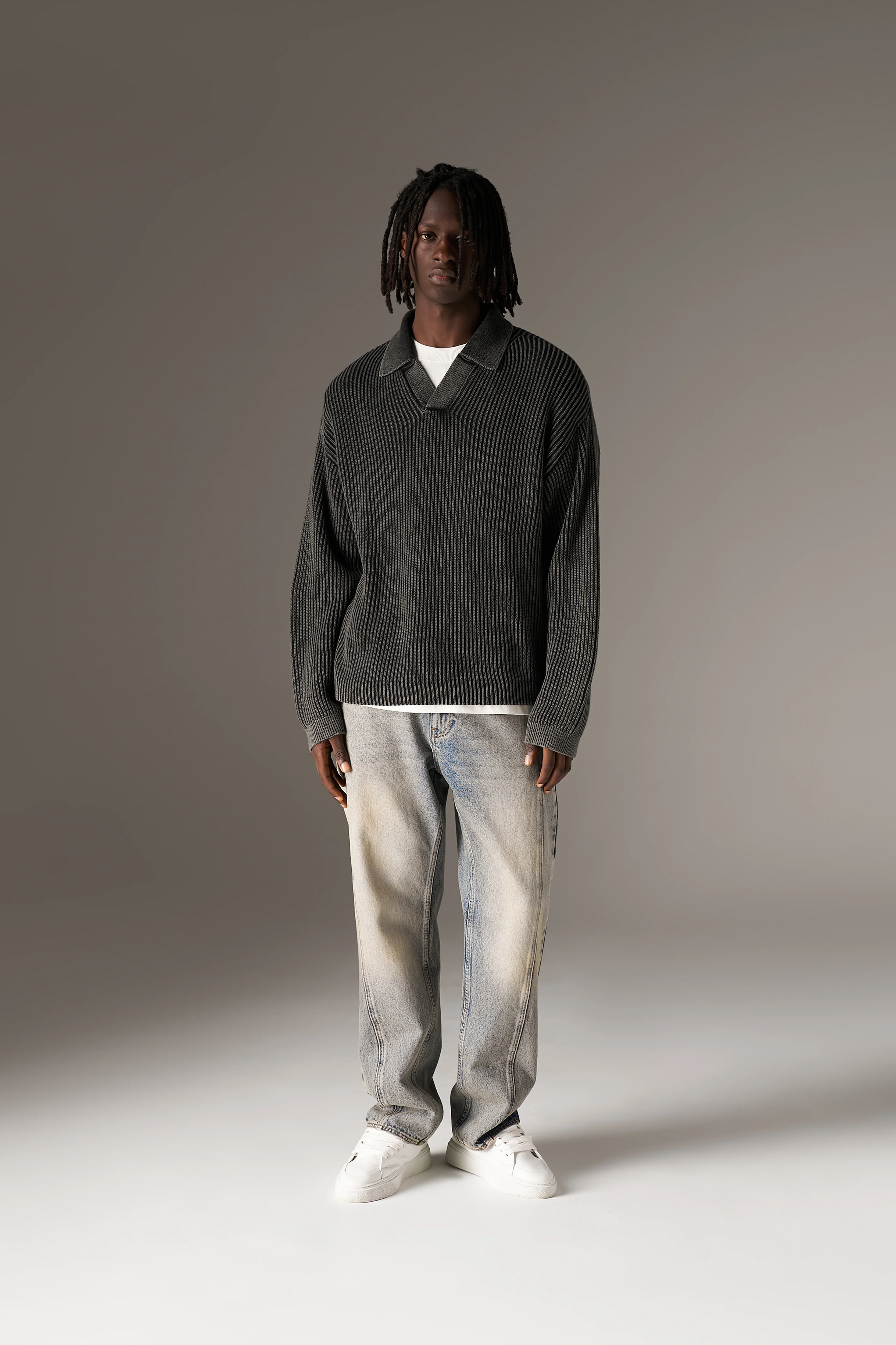 HEAVY WASHED RIB KNIT POLO - BLACK - Image 3