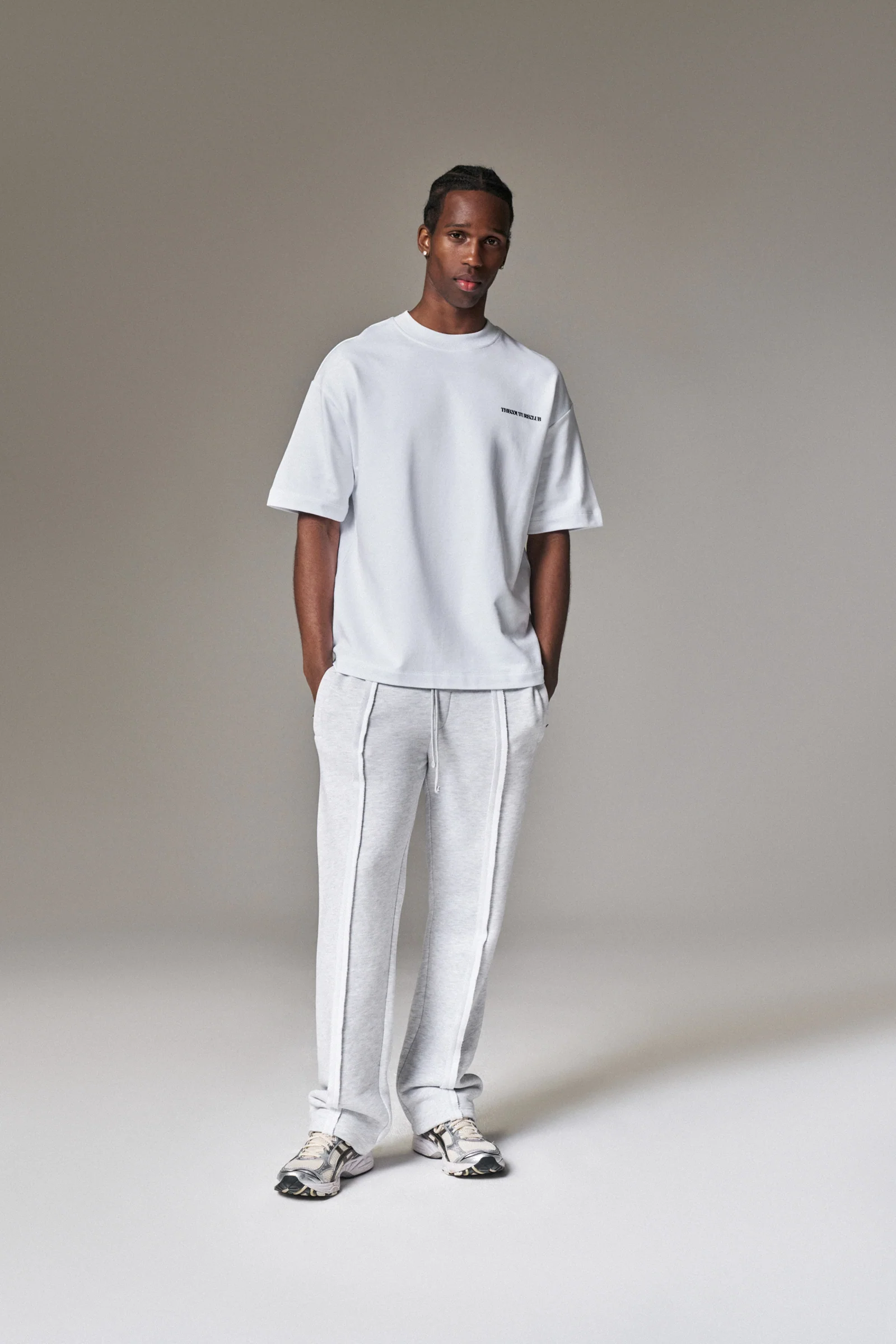 HEAVYWEIGHT COPYRIGHT T-SHIRT - WHITE - Image 8