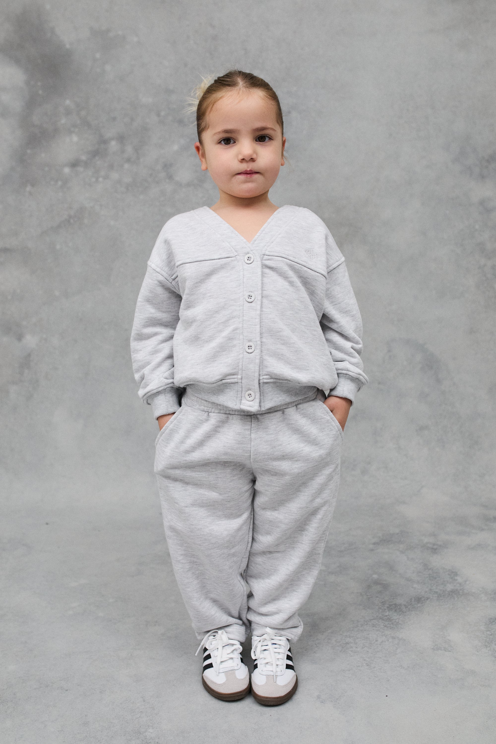 JNR RELAXED STRAIGHT LEG JOGGERS - GREY MARL - Image 4