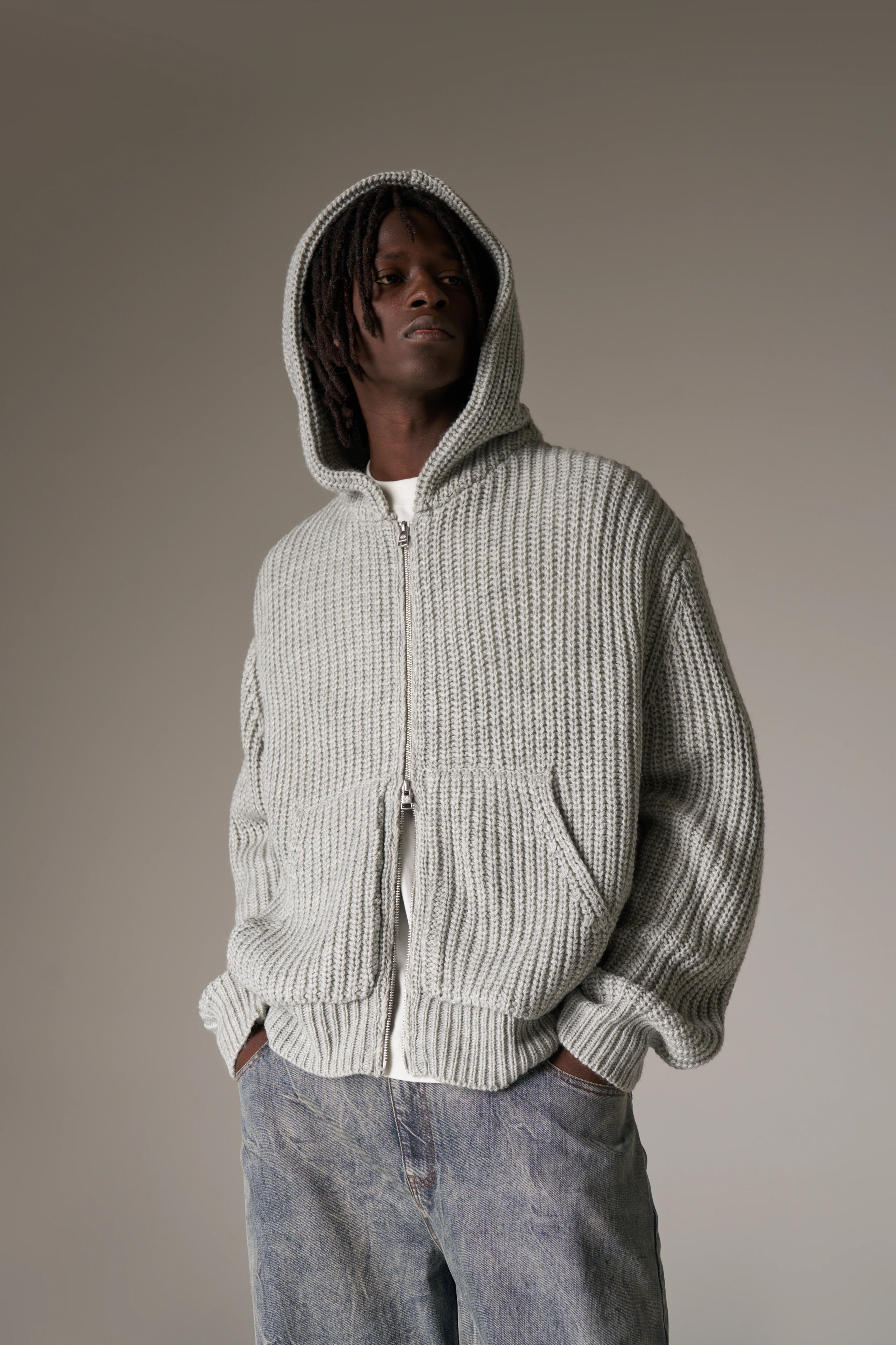 HEAVY RIB KNITTED ZIP THROUGH HOODIE - GREY MARL - Image 6