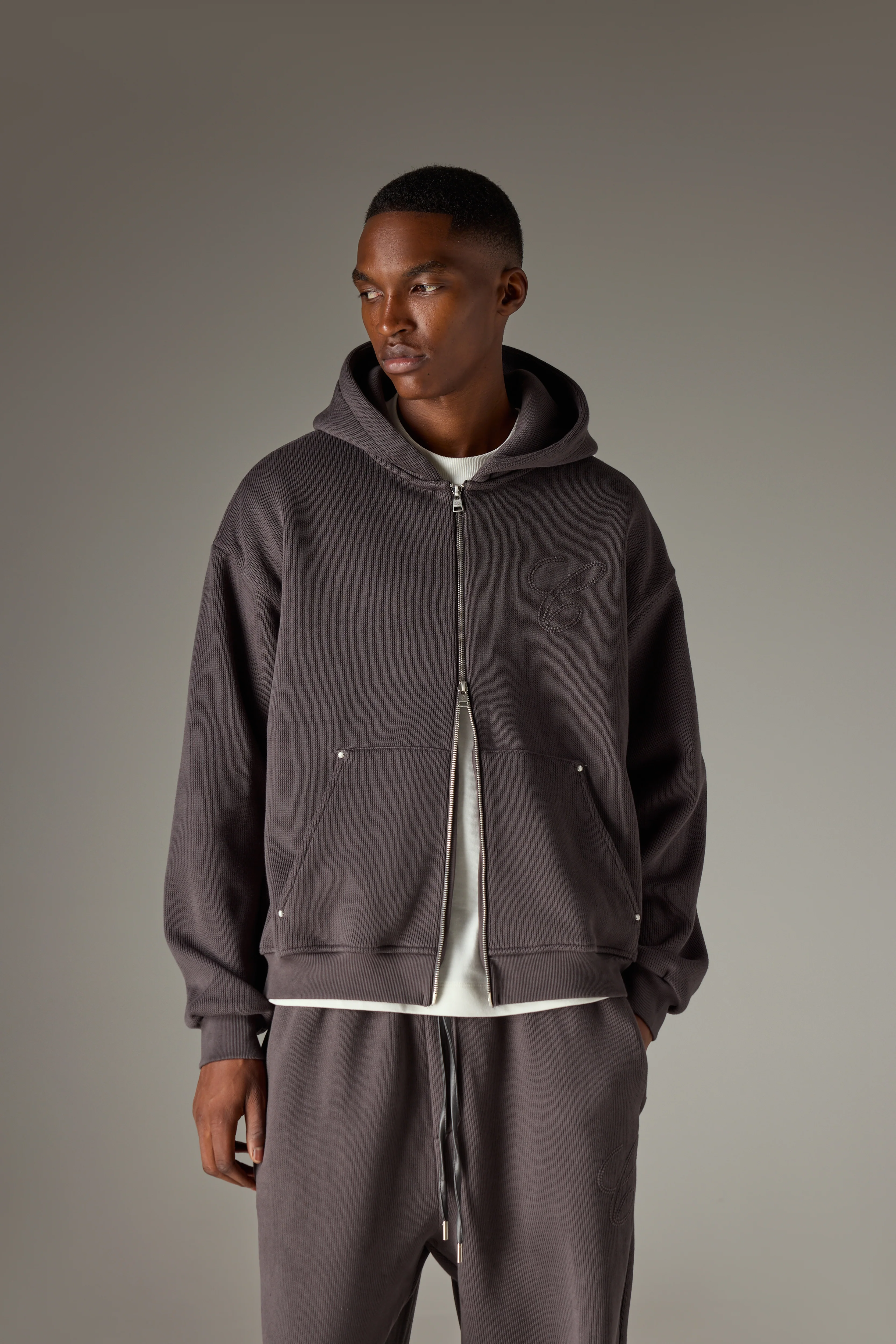 KNIT CONTRAST BINDING ZIP THROUGH HOODIE - CHARCOAL - Image 2