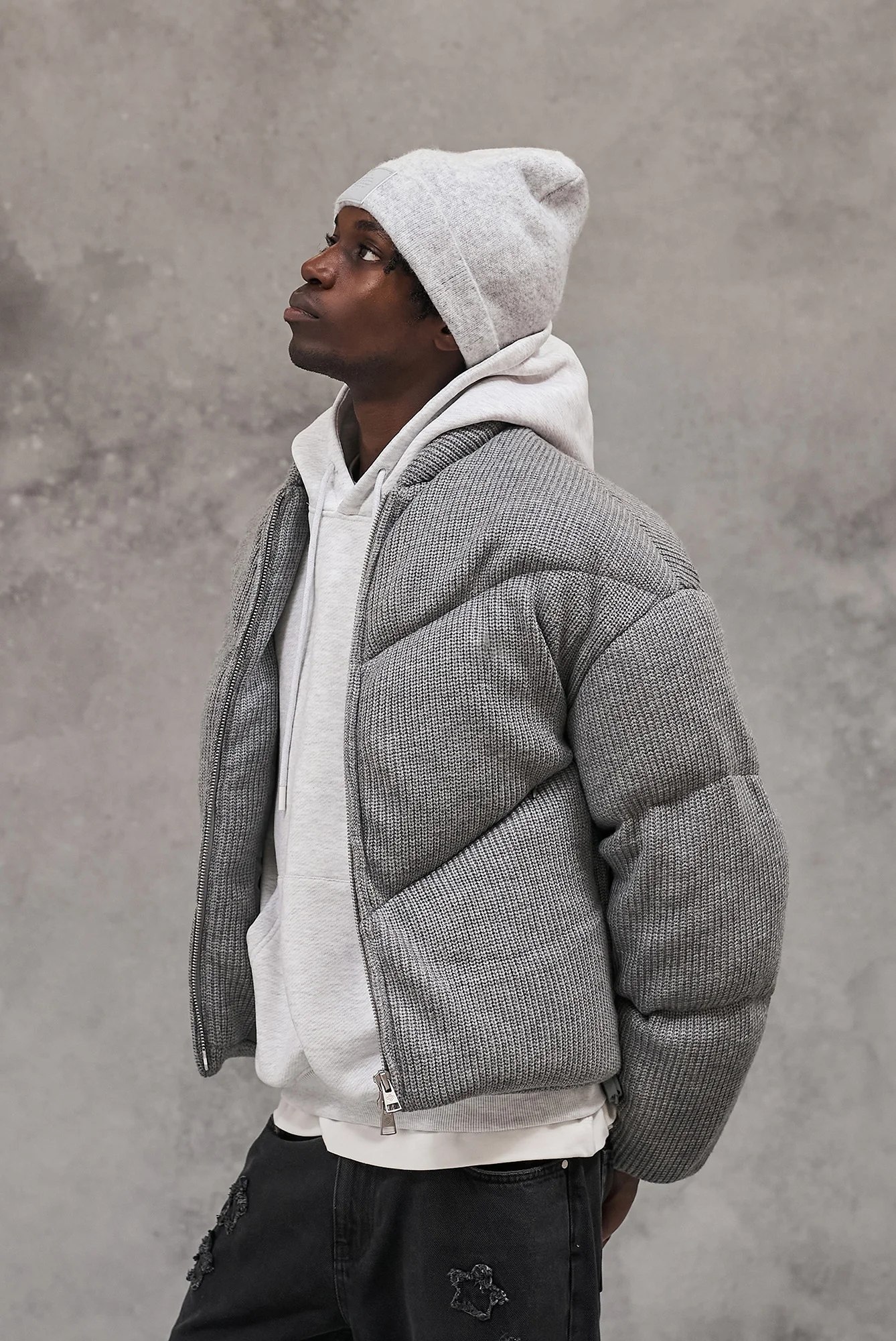 KNITTED CHEVRON PANELLED PUFFER COAT - GREY MARL - Image 2