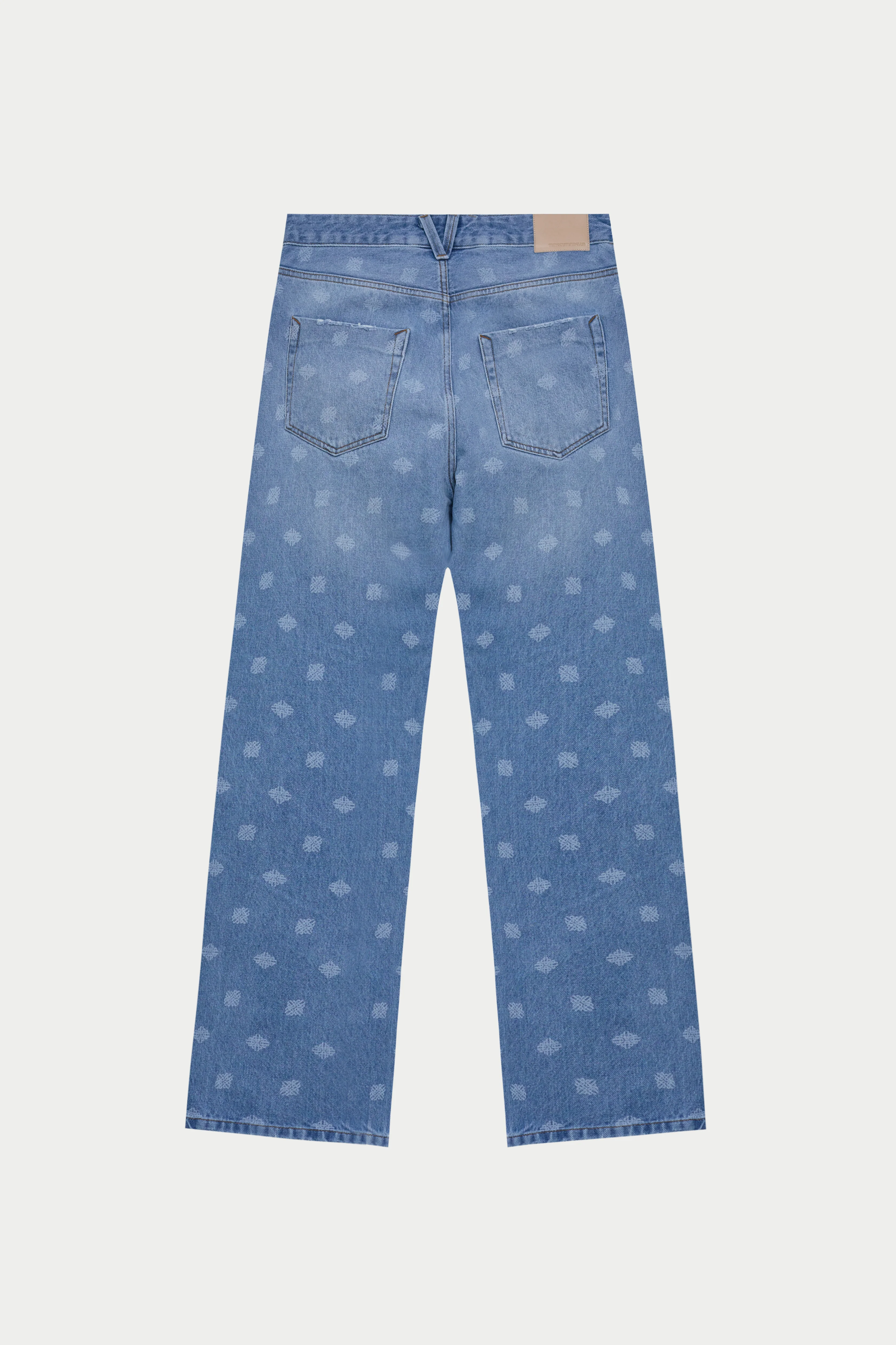LASER PRINT EMBLEM JEANS - BLUE WASH - Image 8