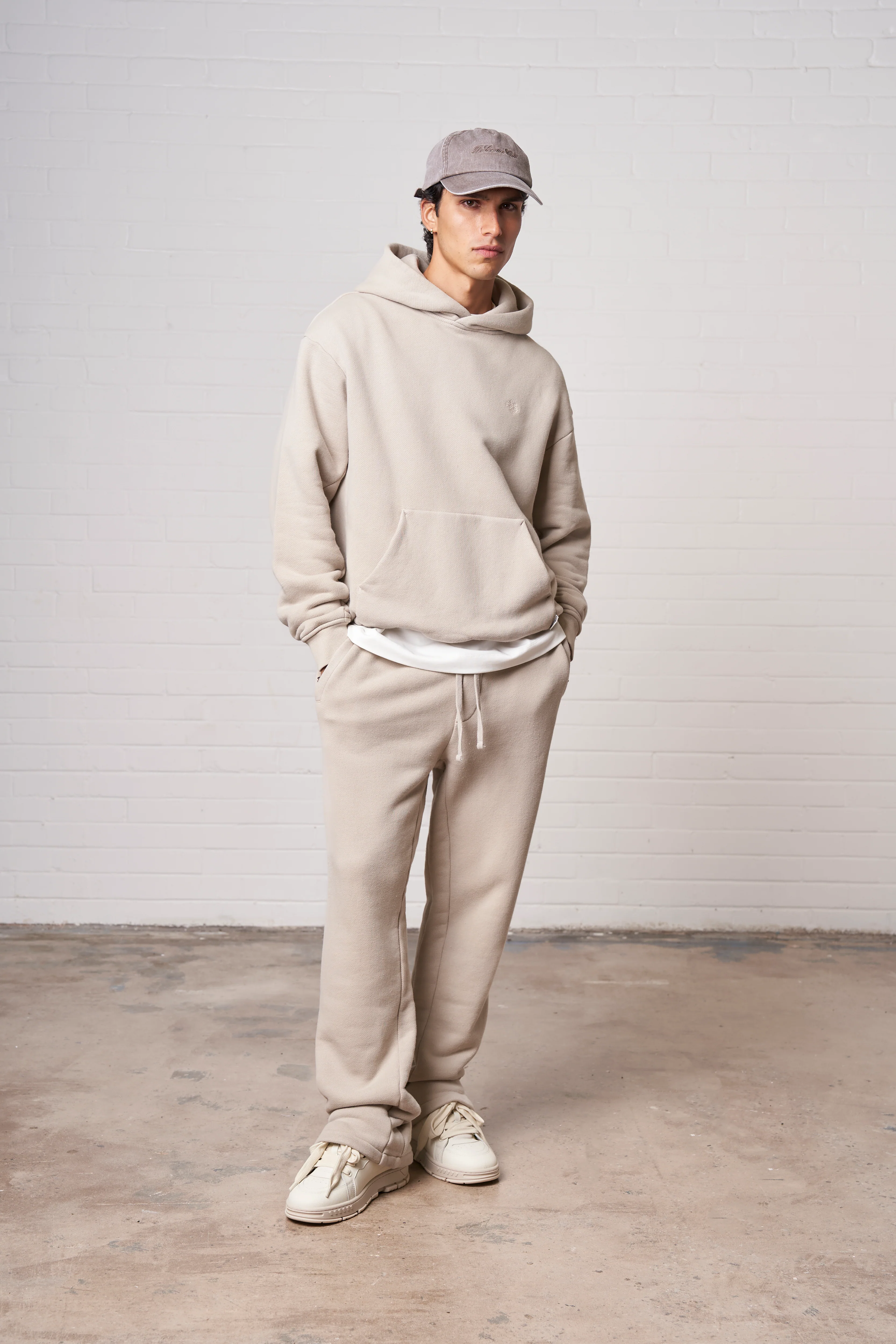 LAUNDERED CLASSICS JOGGERS - BEIGE - Image 7