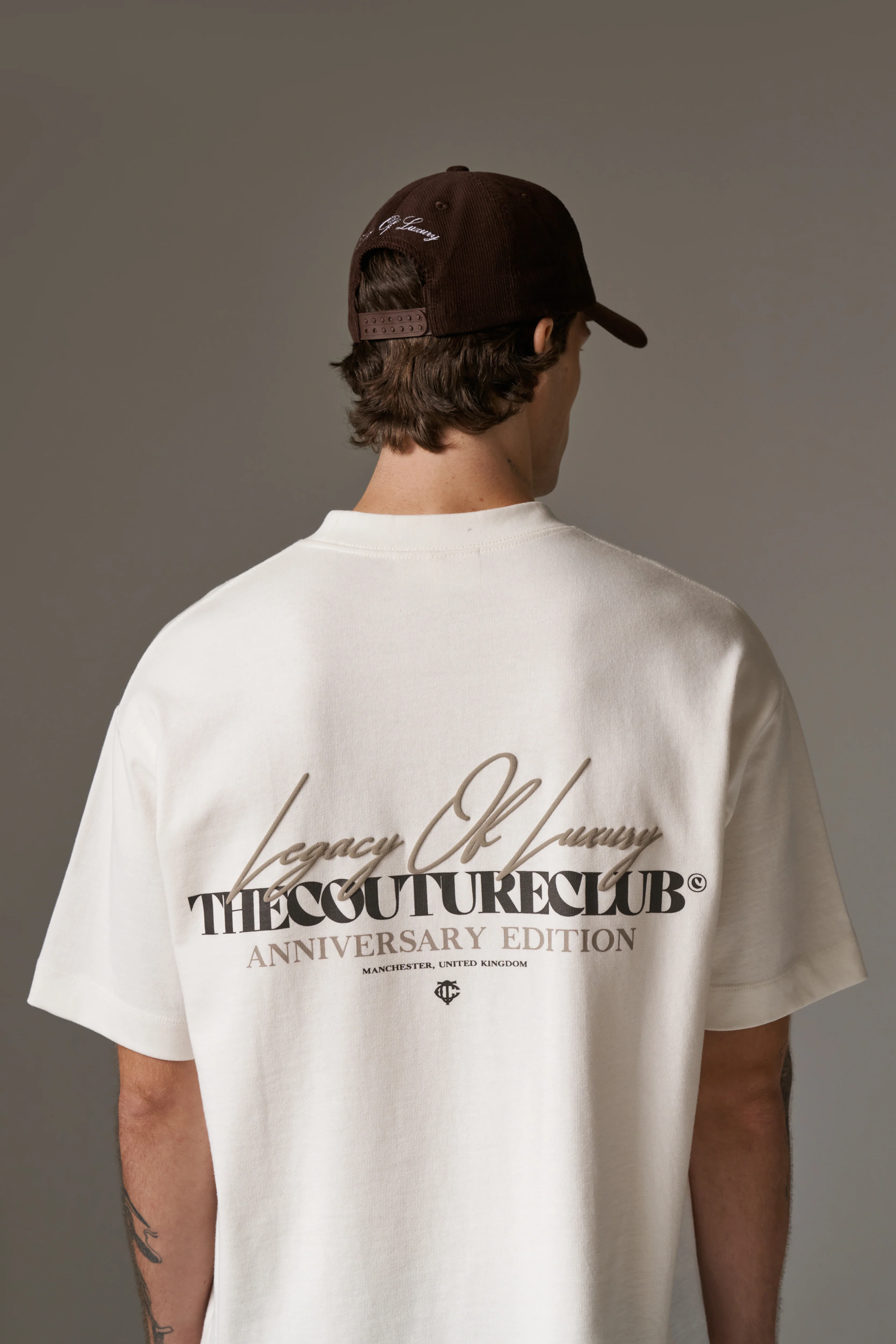 LEGACY OF LUXURY T-SHIRT - OFF WHITE - Image 6