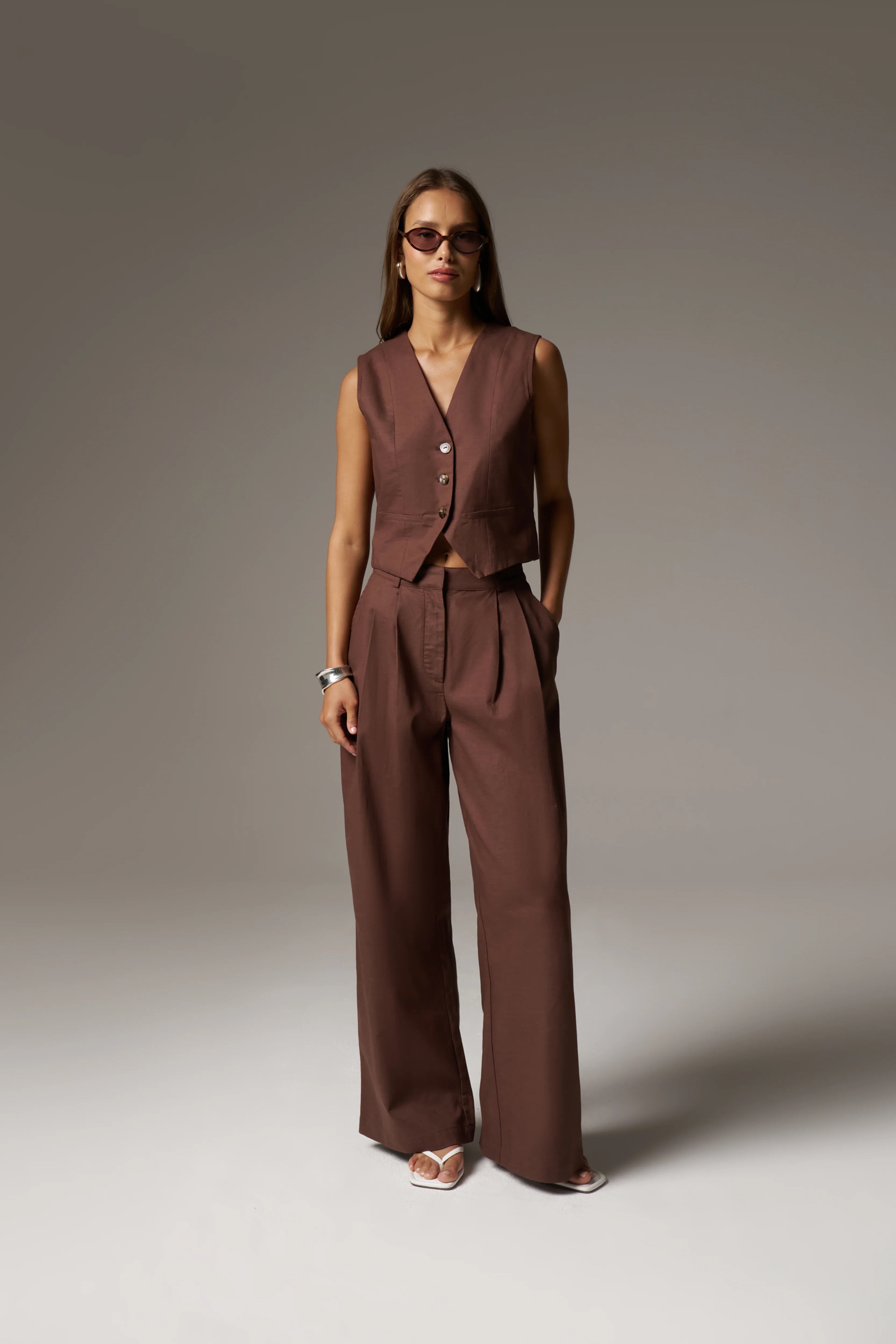 LINEN BLEND WAISTCOAT - CHOCOLATE - Image 5