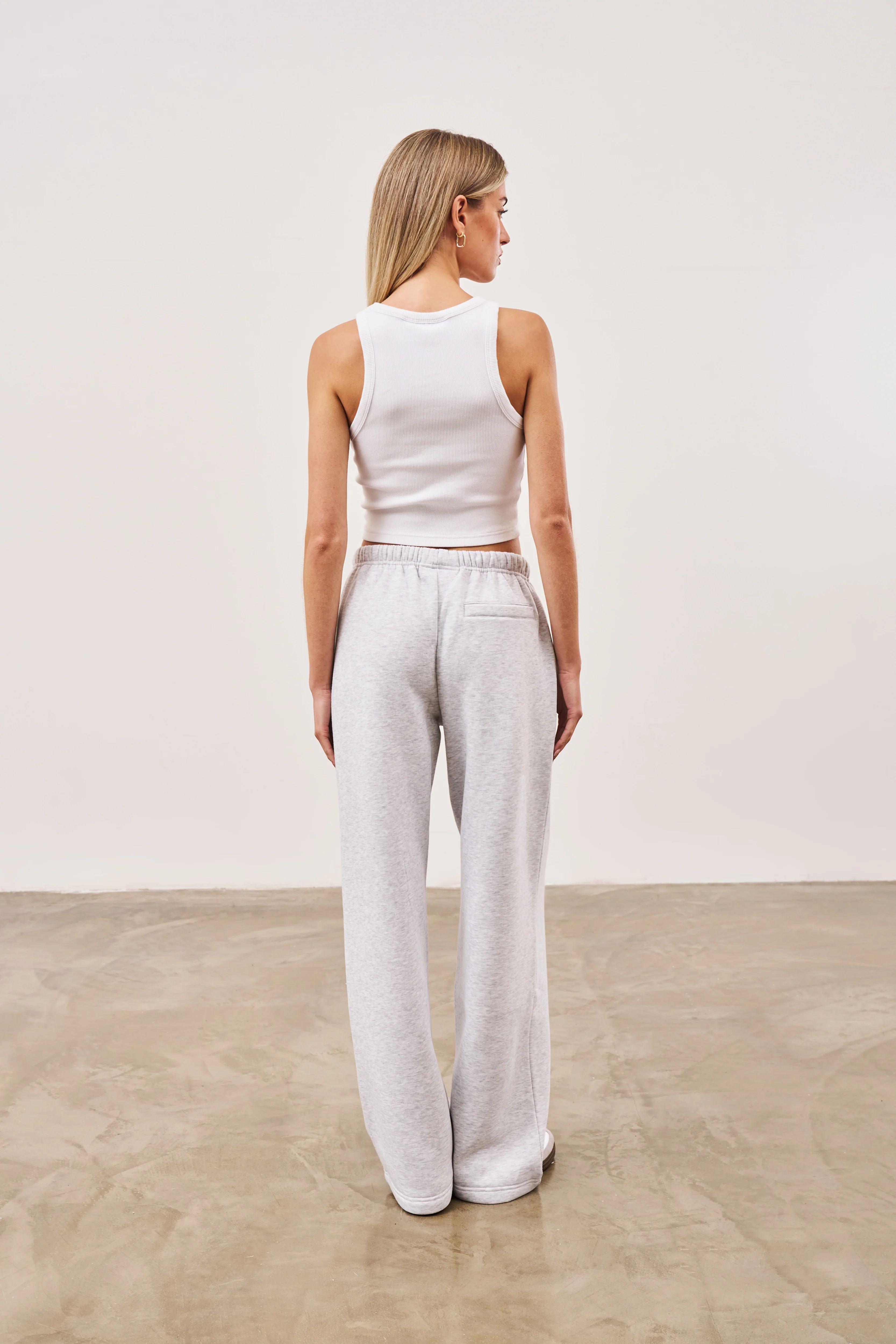 LOGO RIBBED RACER VEST - WHITE - Image 6