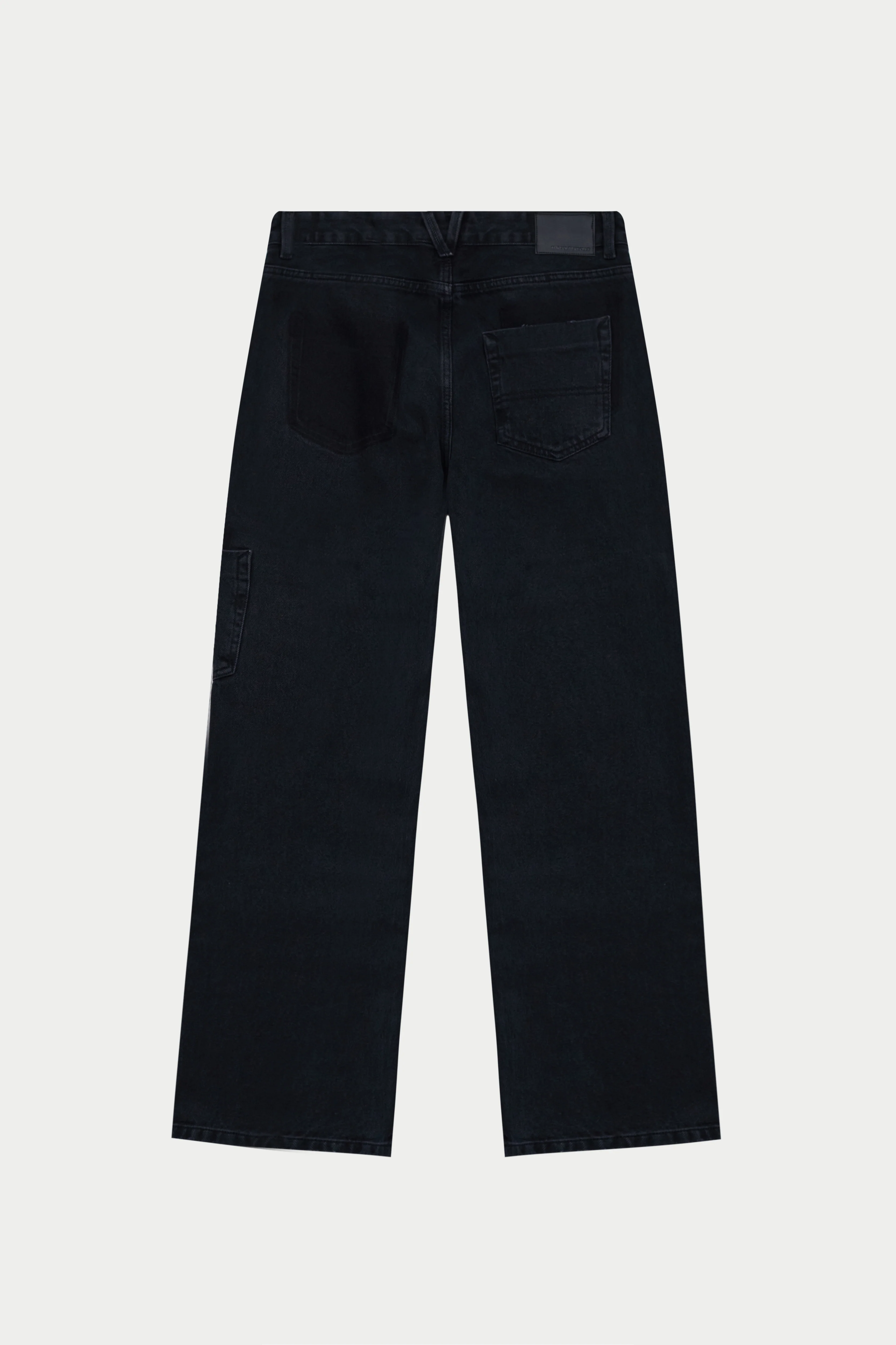 MULTI POCKET WASHED JEAN - BLACK WASH - Image 10