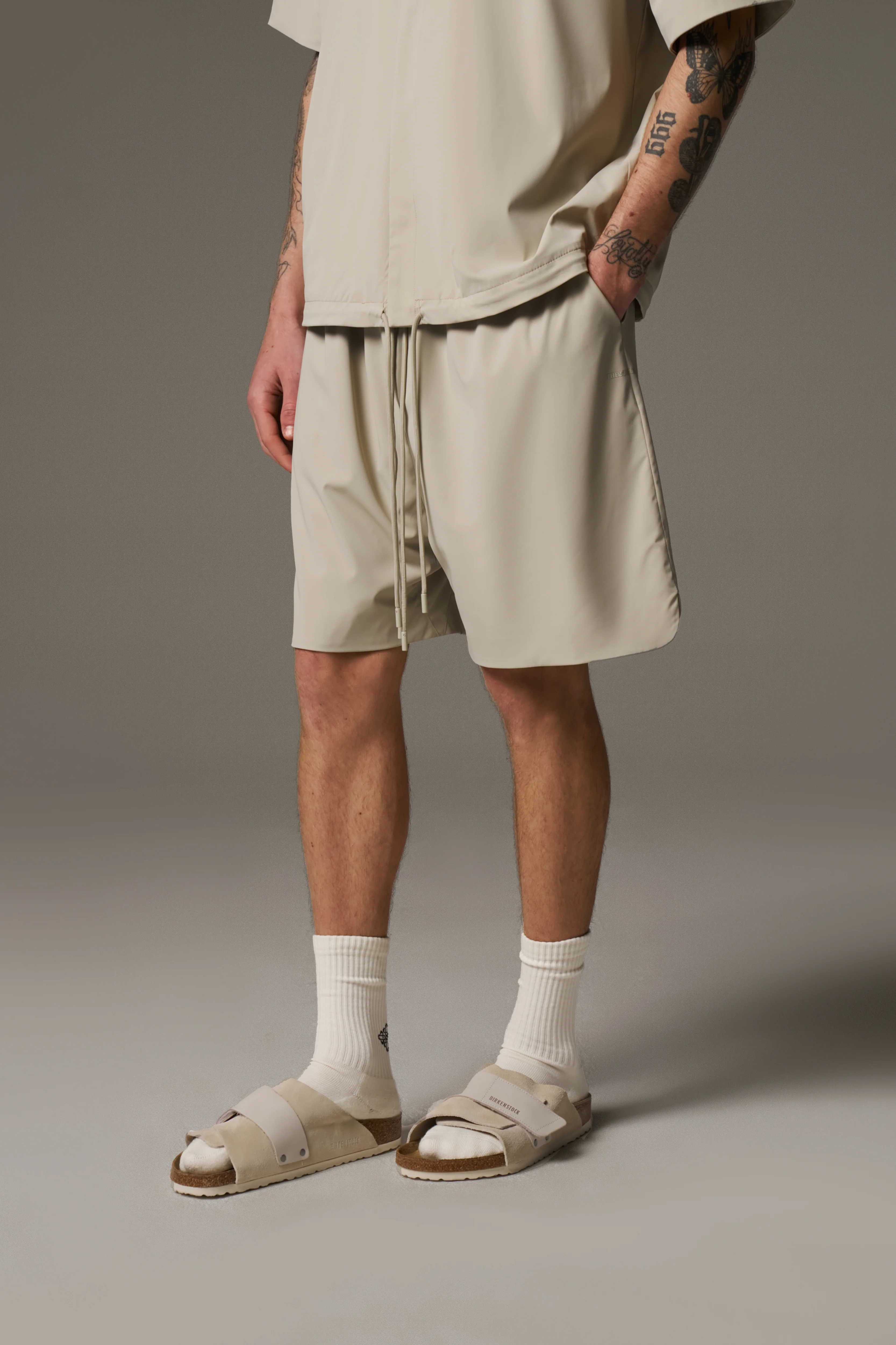 NYLON DRAWCORD SHORTS - STONE - Image 9