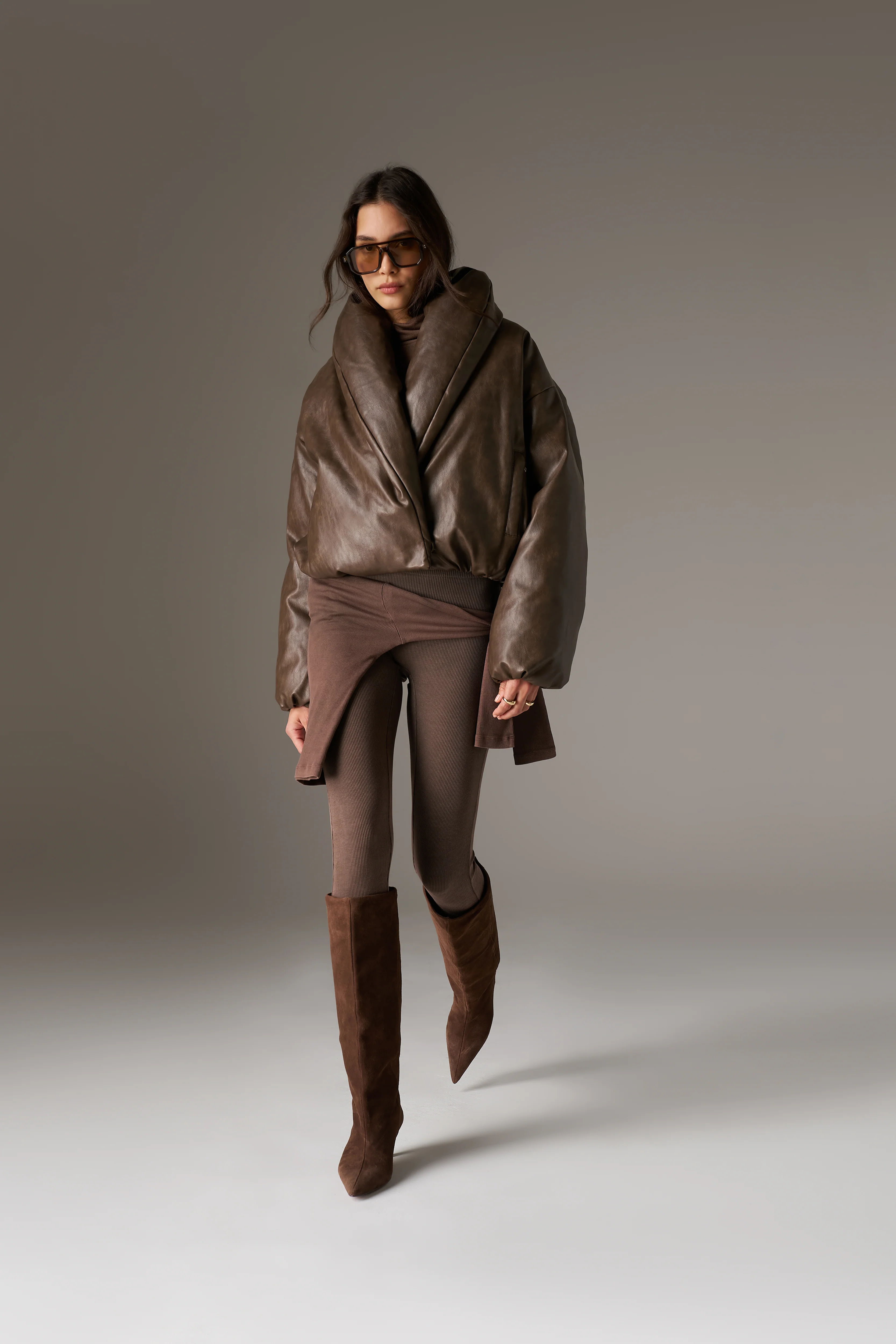 OVERSIZED COLLAR DISTRESSED FAUX LEATHER PUFFER COAT - BROWN - Image 7