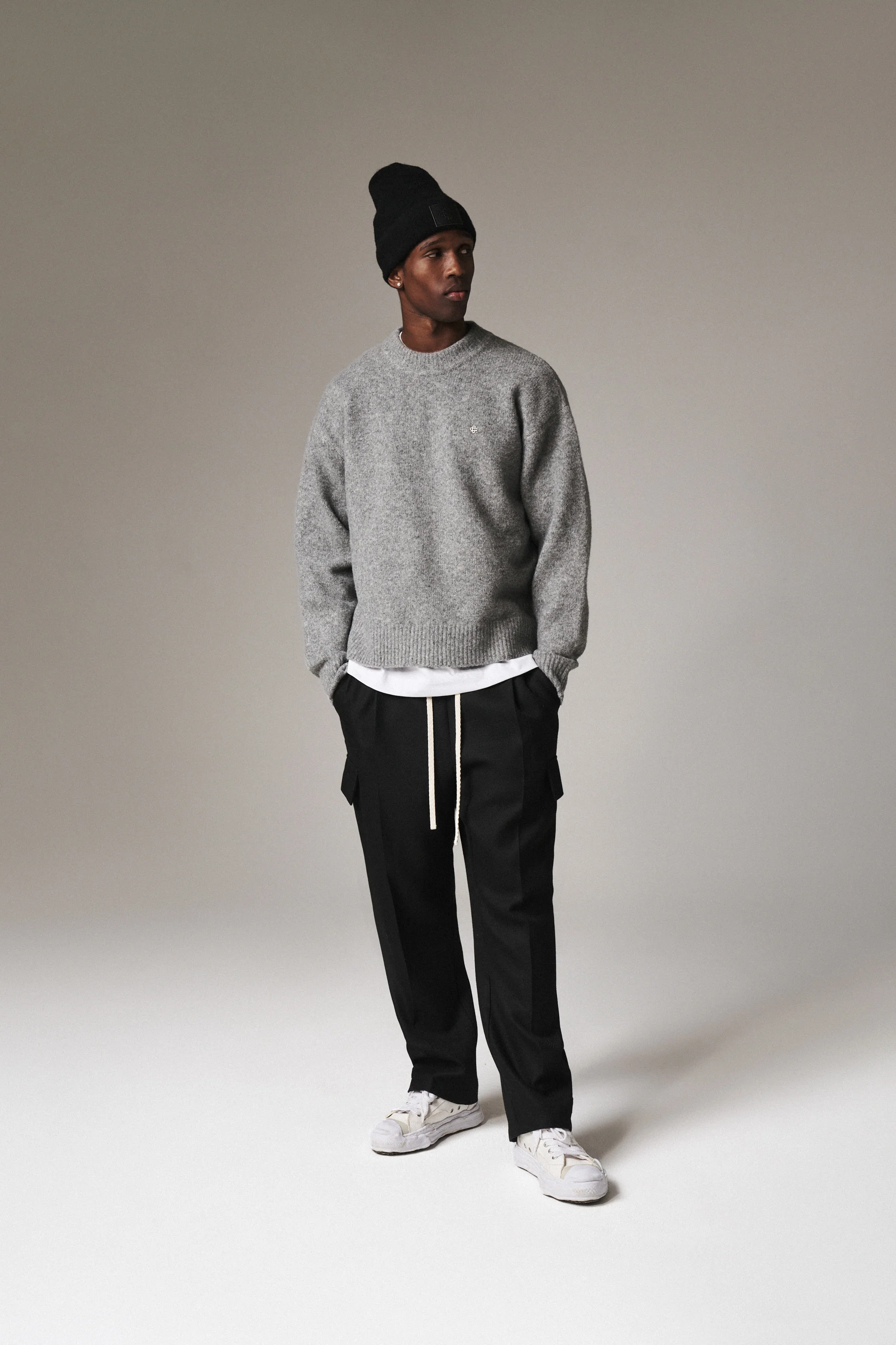 PLEATED WIDE LEG WOOL BLEND TROUSER - BLACK - Image 3