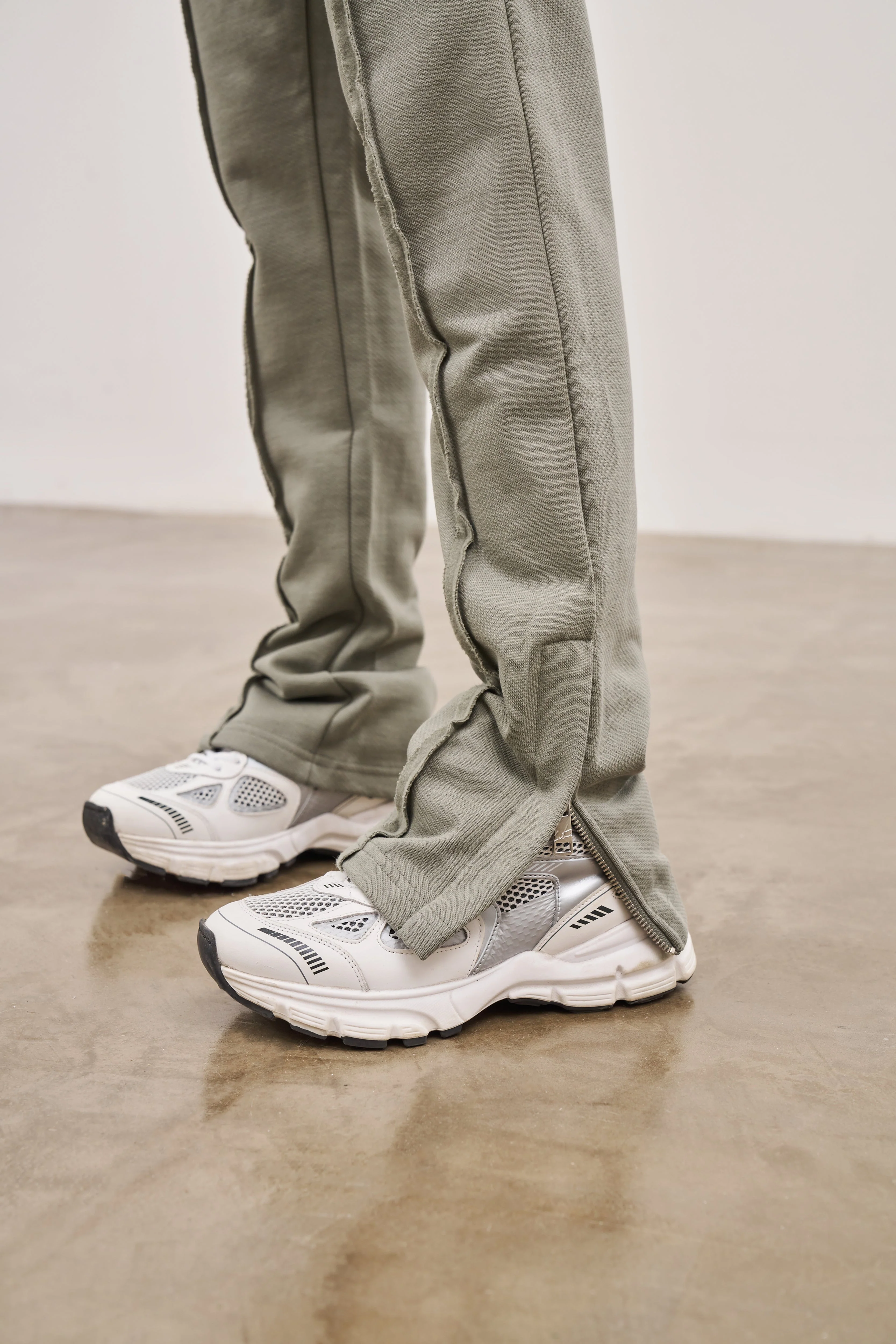 RAW SEAM STRAIGHT LEG JOGGERS - DARK SAGE - Image 10
