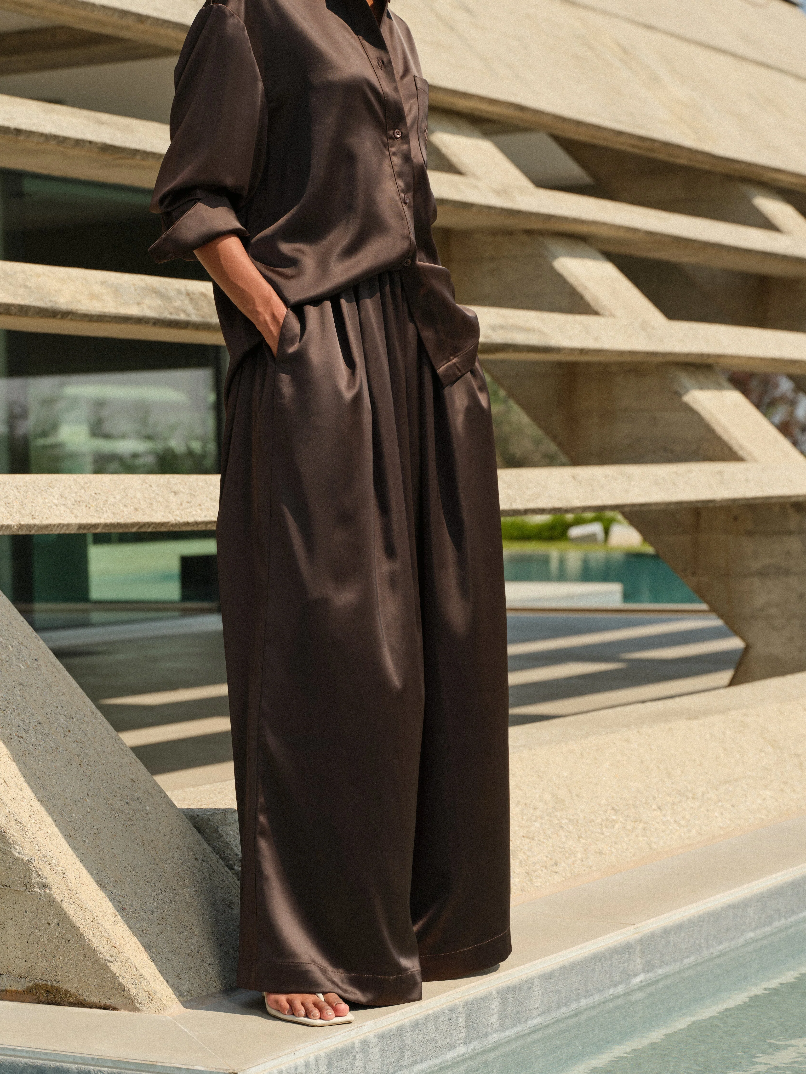 SATIN WIDE LEG TROUSERS - CHOCOLATE - Image 2