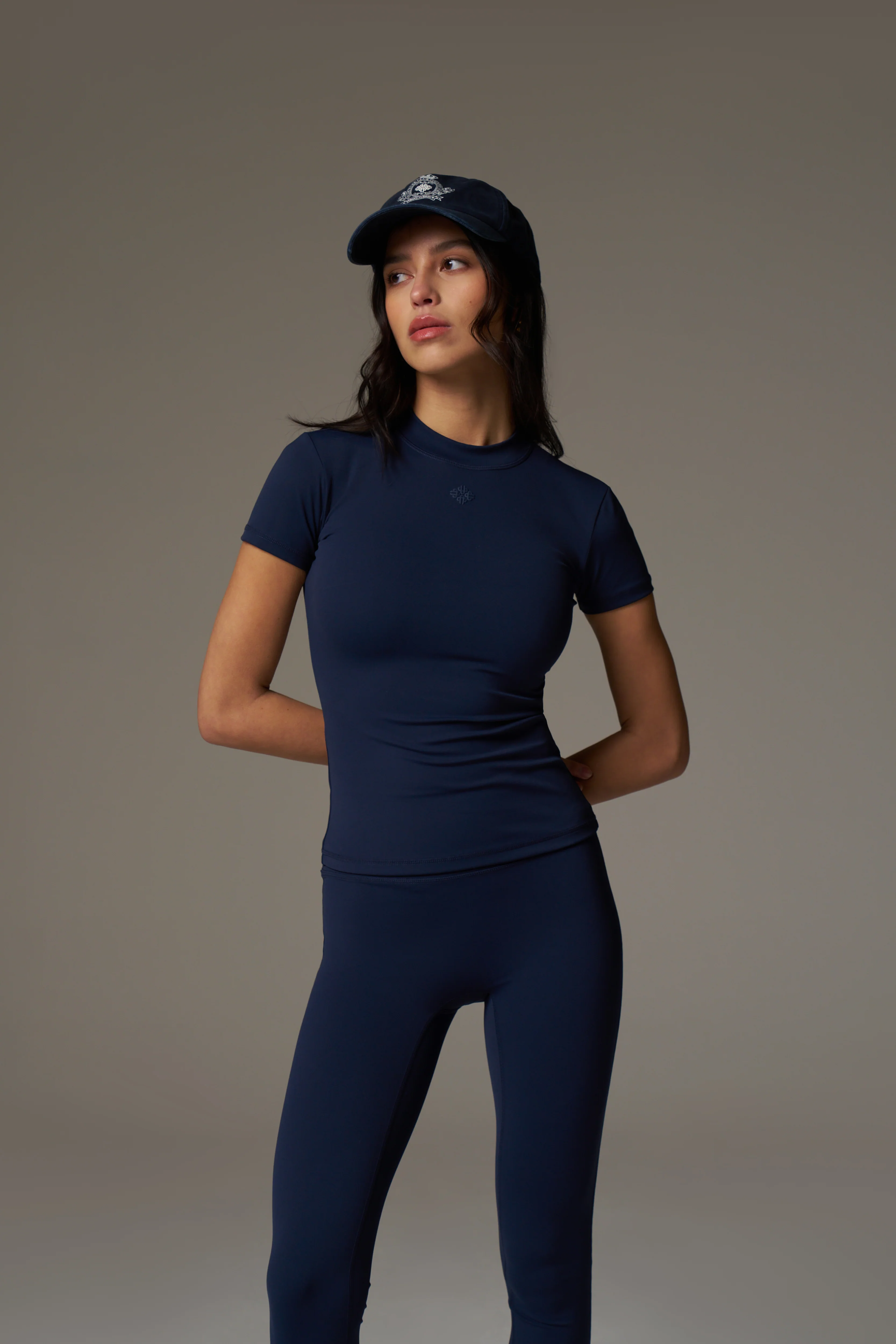 SCULPTING STRETCH EMBLEM BABY TEE - DARK NAVY - Image 2