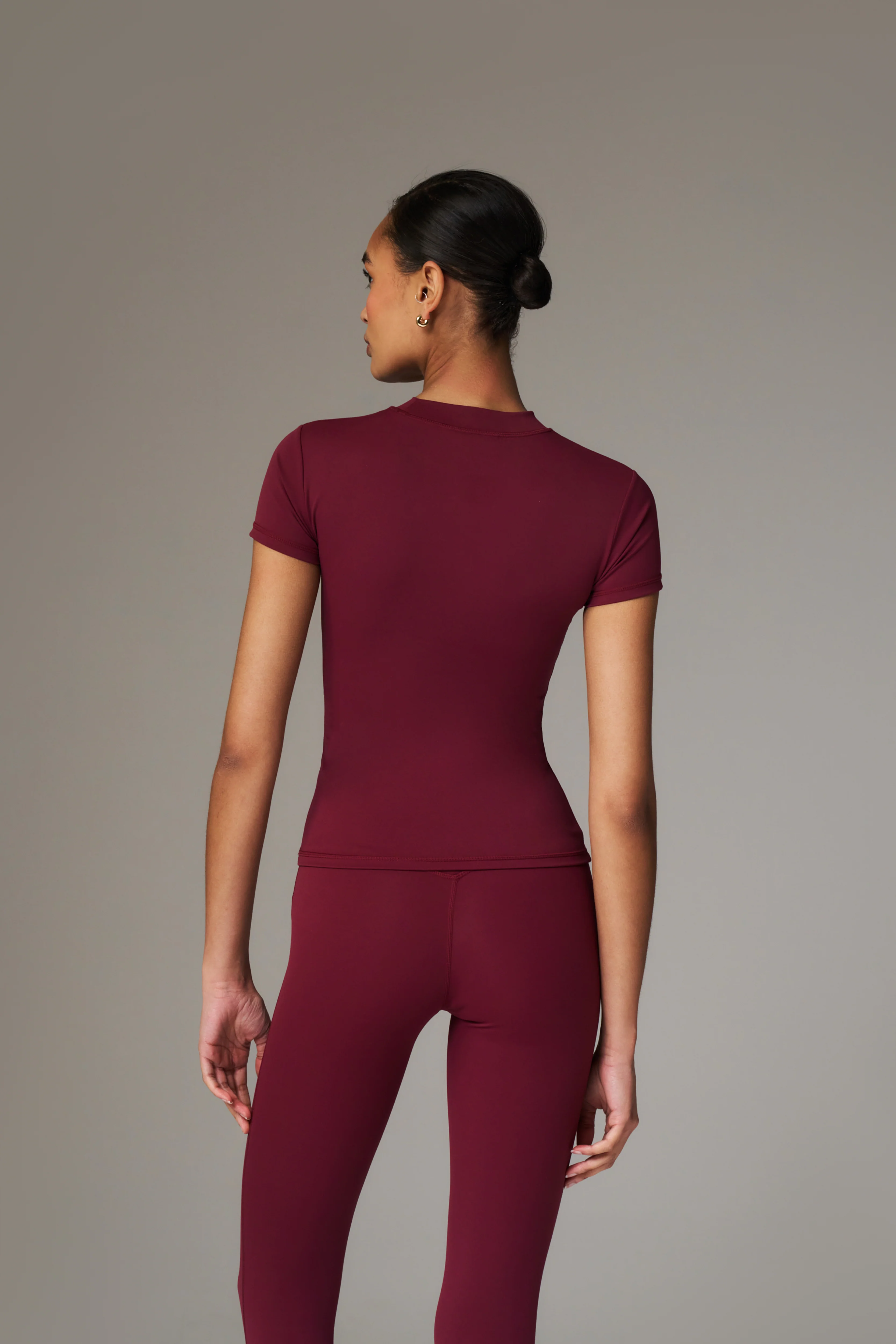 SCULPTING STRETCH EMBLEM BABY TEE - BURGUNDY - Image 5