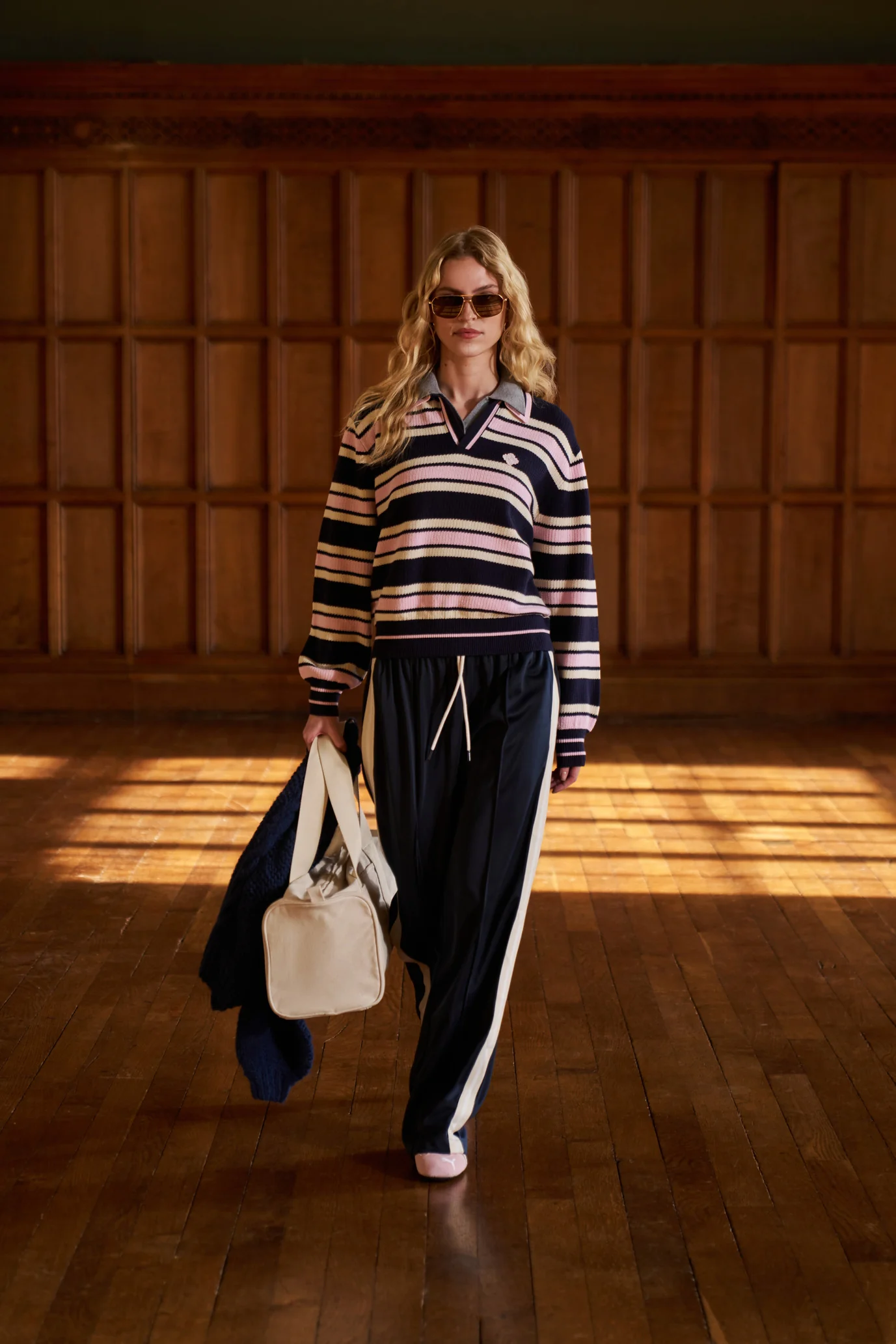 SIDE STRIPE WIDE LEG JOGGERS - NAVY - Image 5