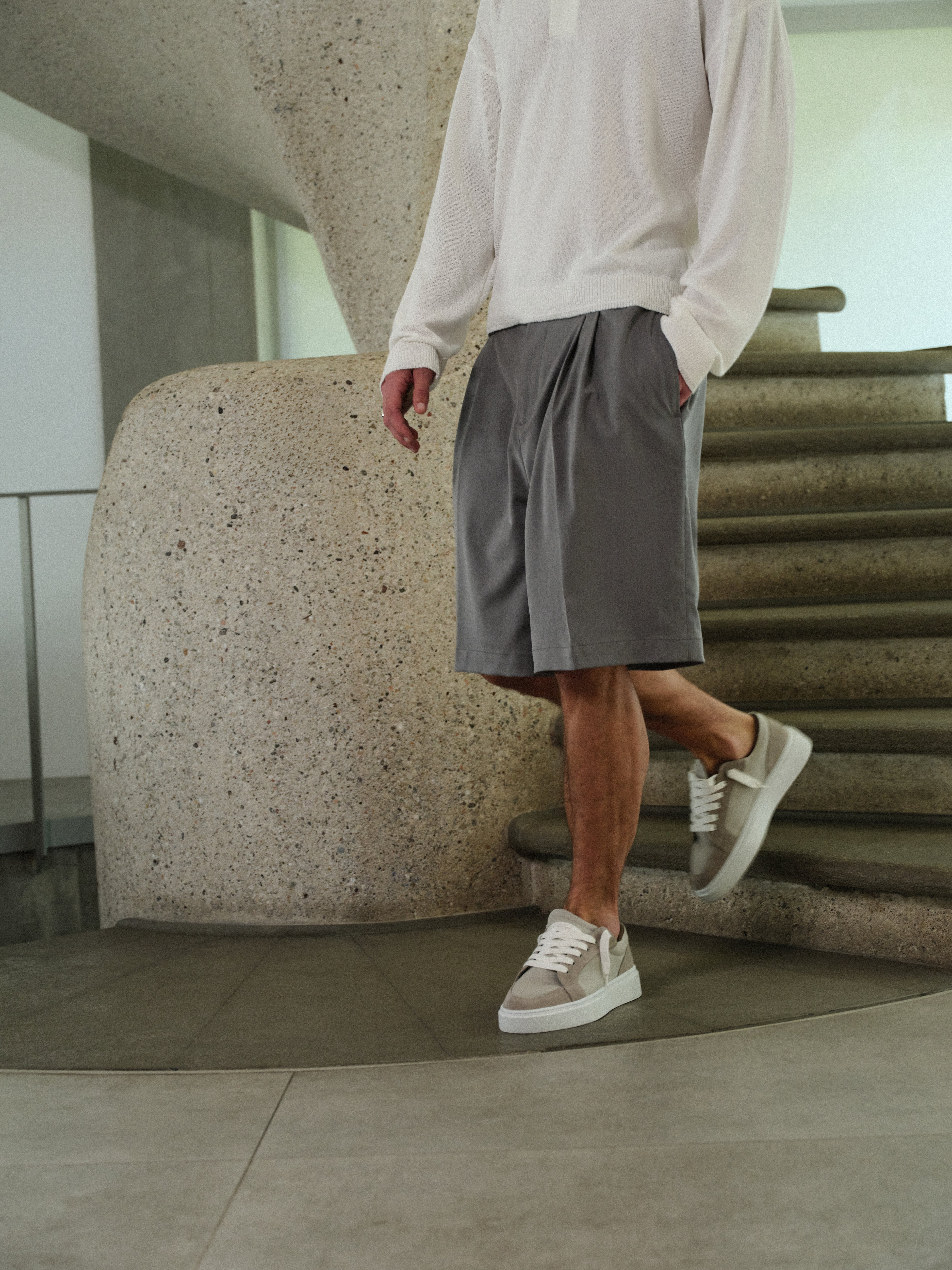 SMART BERMUDA SHORT - GREY - Image 2