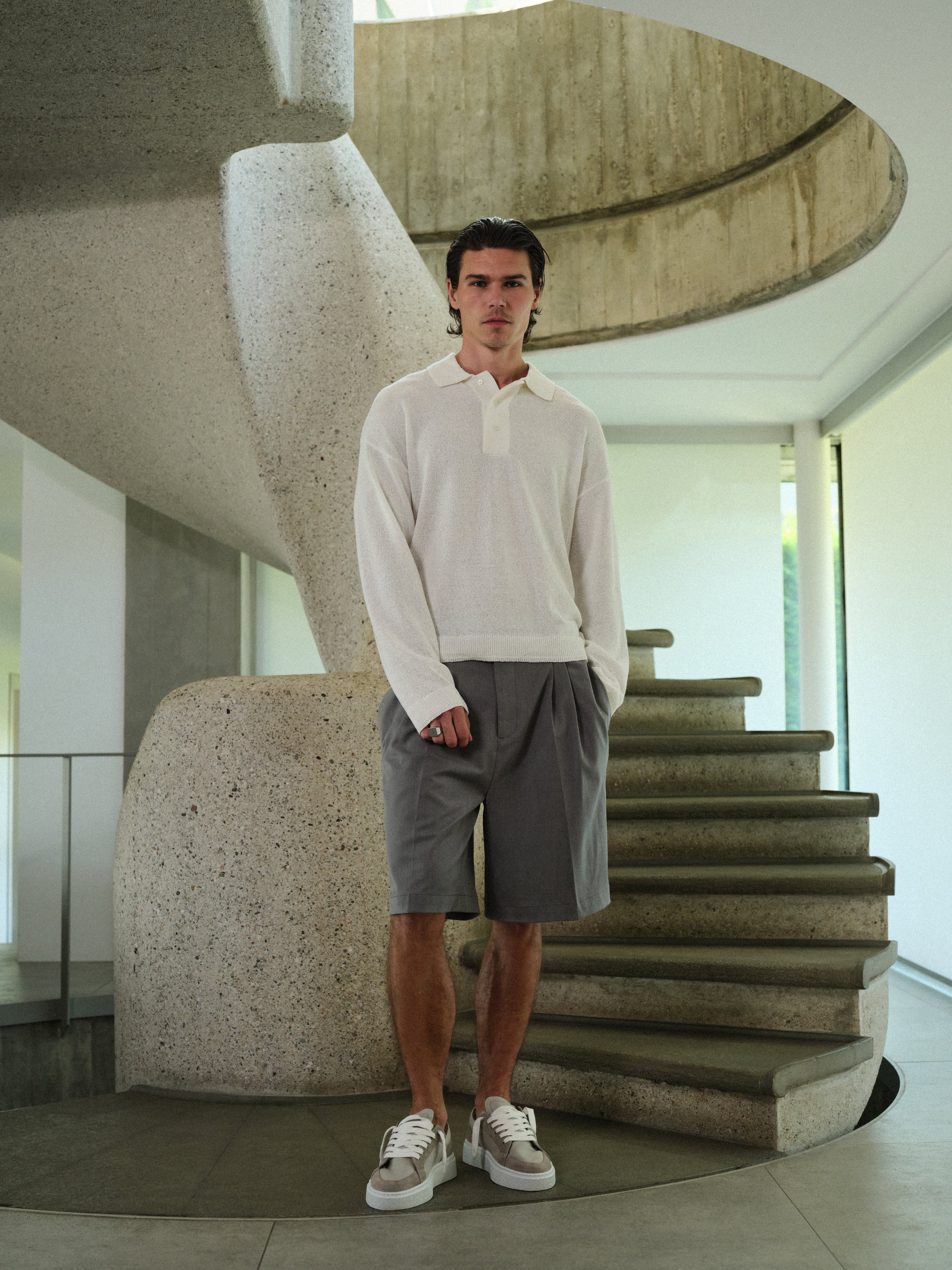 SMART BERMUDA SHORT - GREY - Image 3