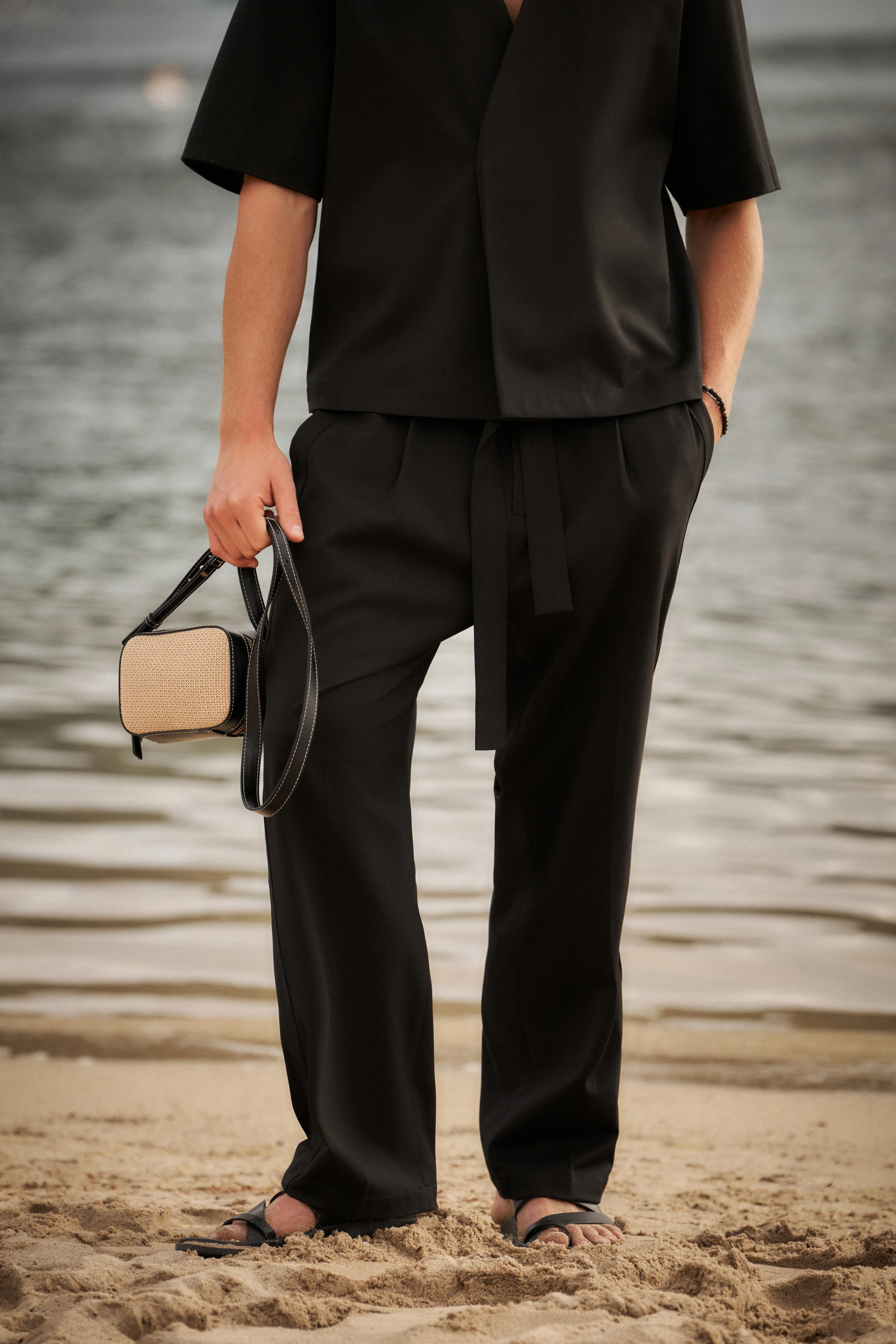 SMART TIE BELTED TROUSERS - BLACK - Image 3