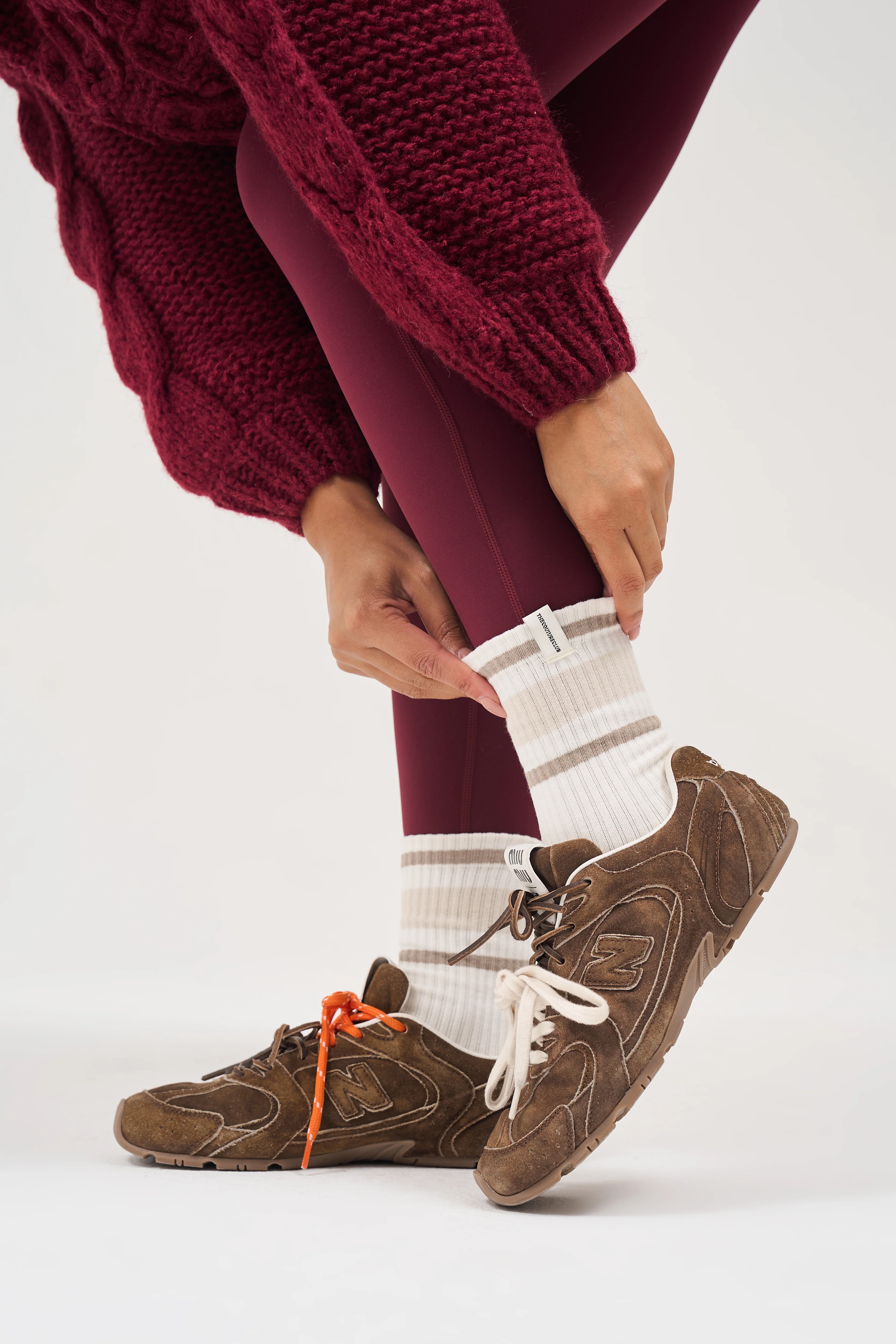 STRIPED BRANDED LABEL SOCK - BEIGE - Image 3