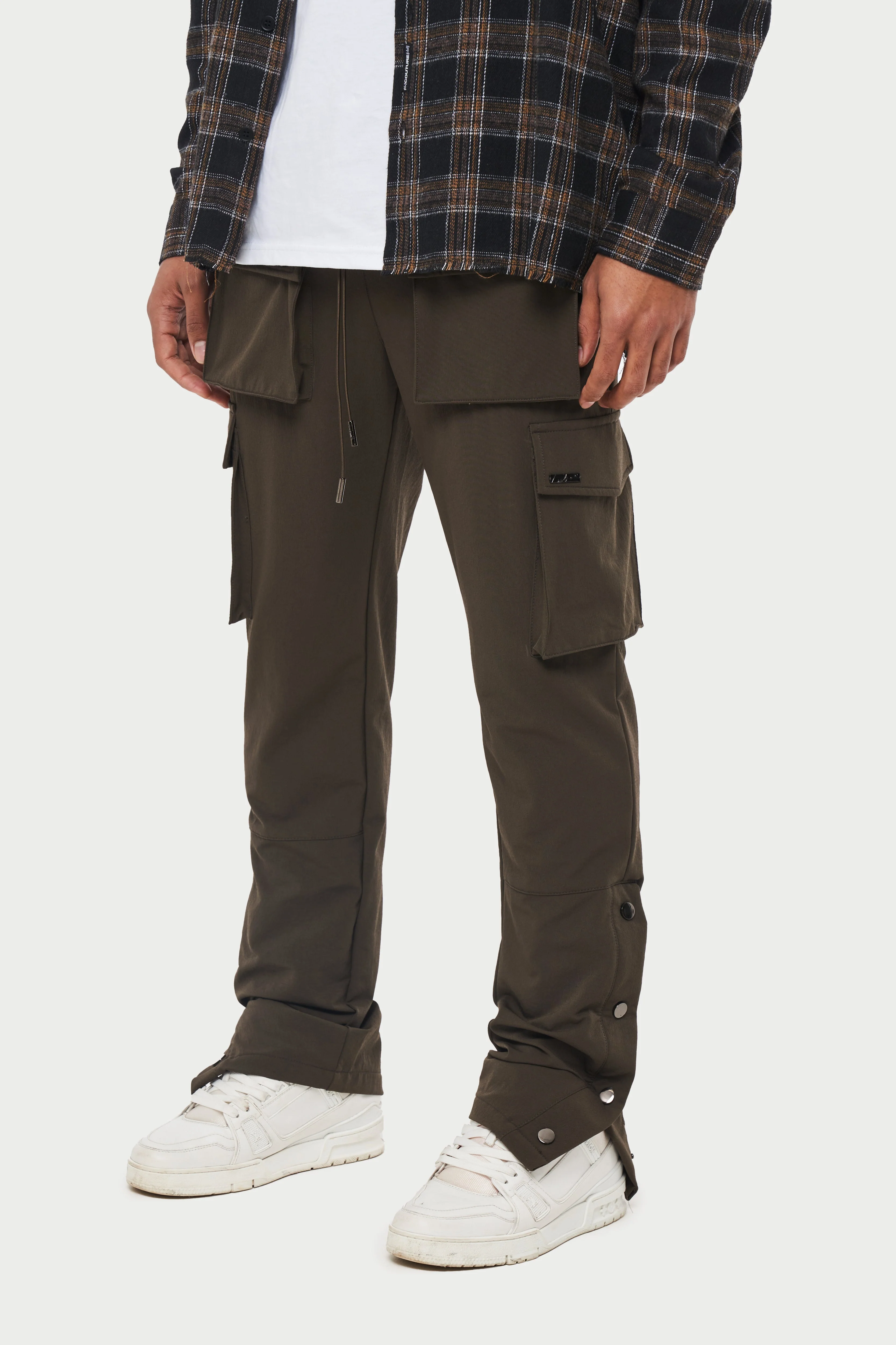 TECHNICAL STRETCH POPPER DETAIL CARGO PANTS - MOCHA - Image 2