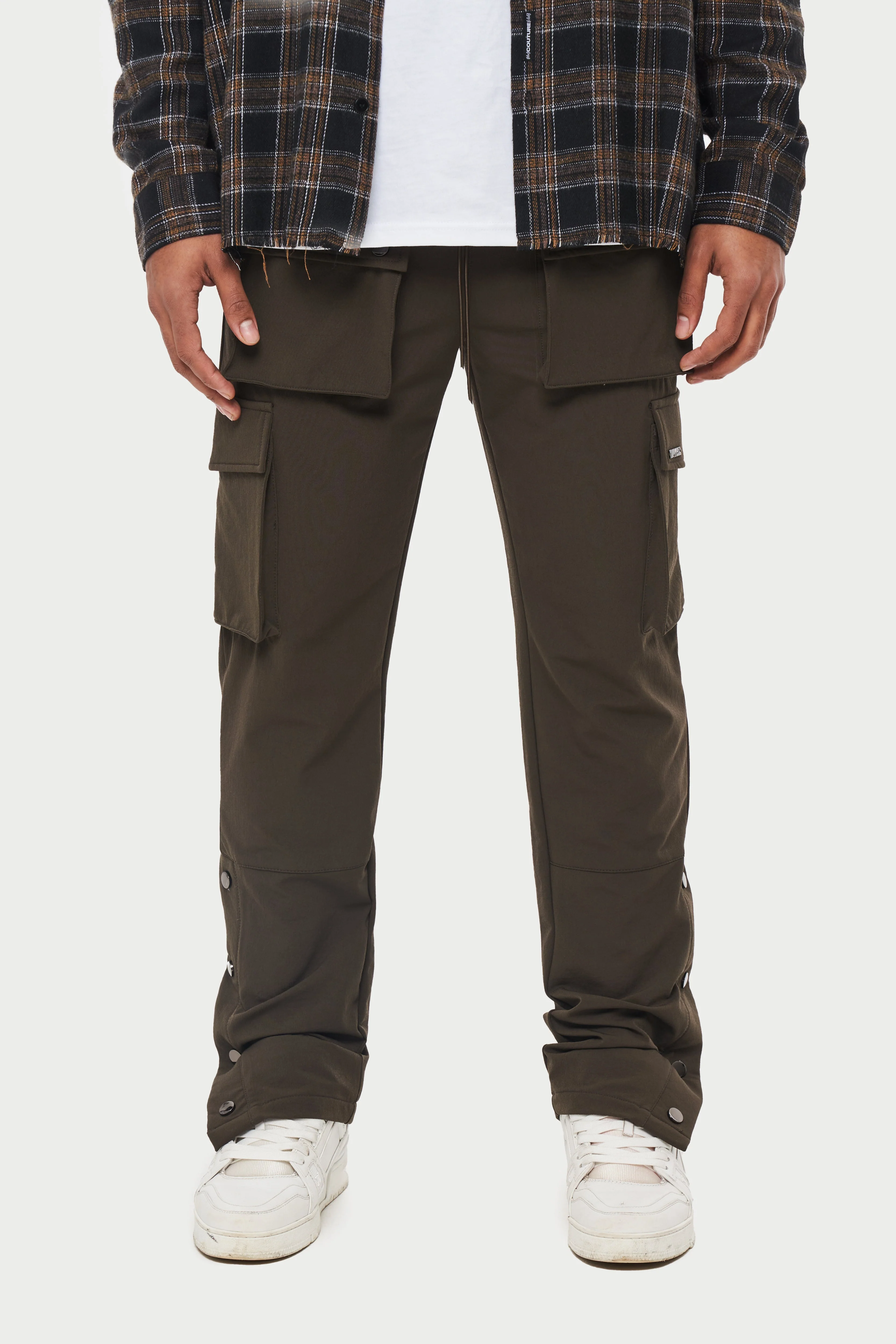TECHNICAL STRETCH POPPER DETAIL CARGO PANTS - MOCHA - Image 4