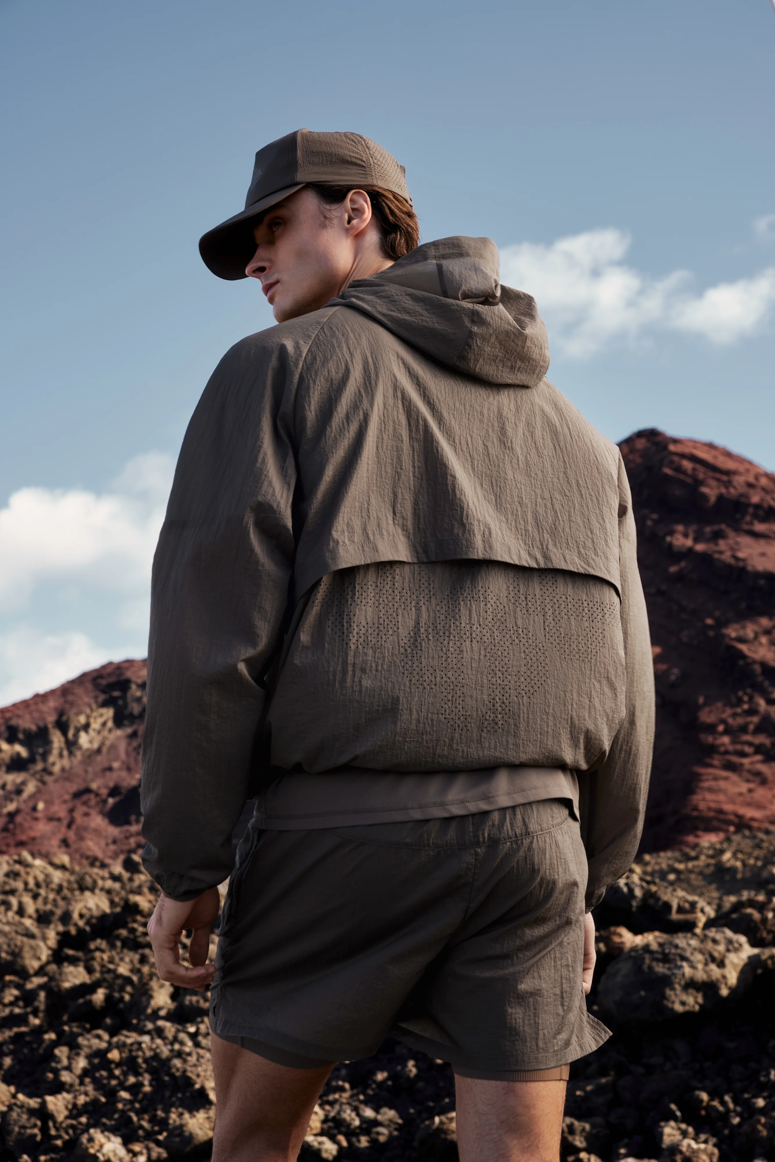 TRANSLUCENT WINDBREAKER - BROWN - Image 4