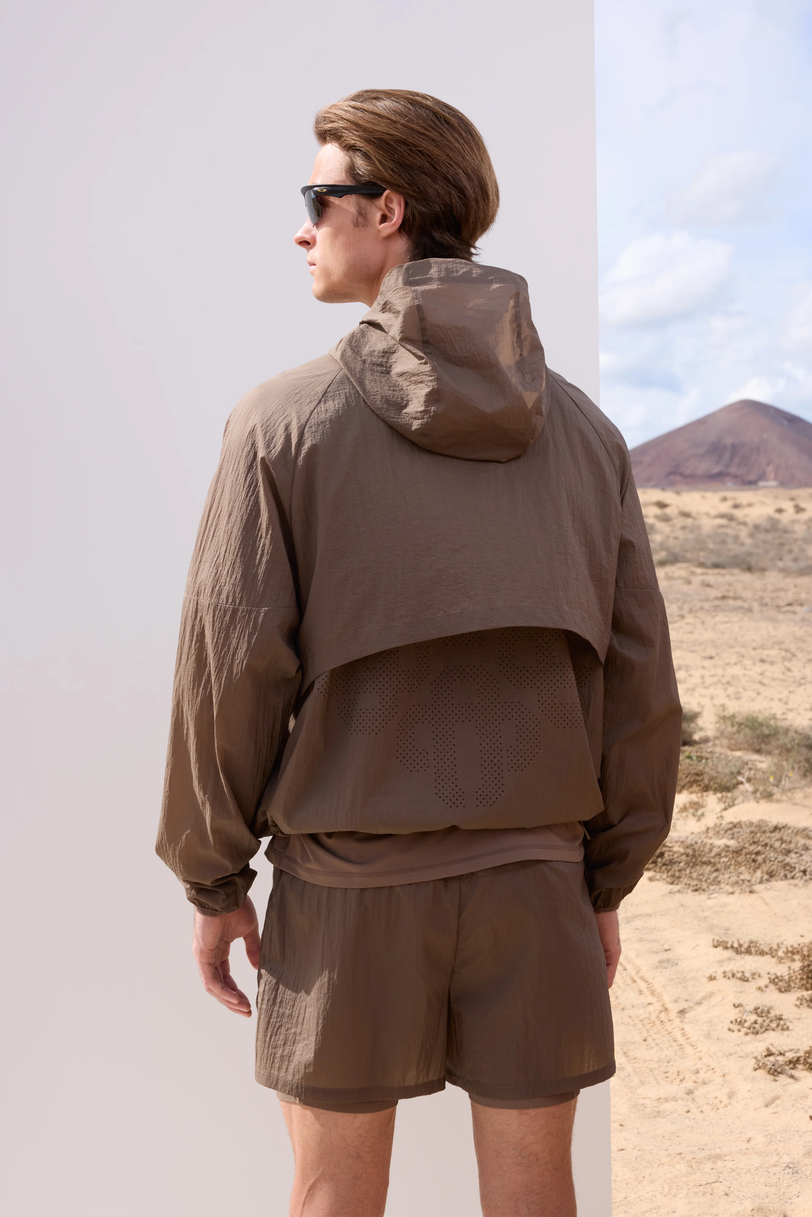 TRANSLUCENT WINDBREAKER - BROWN - Image 9