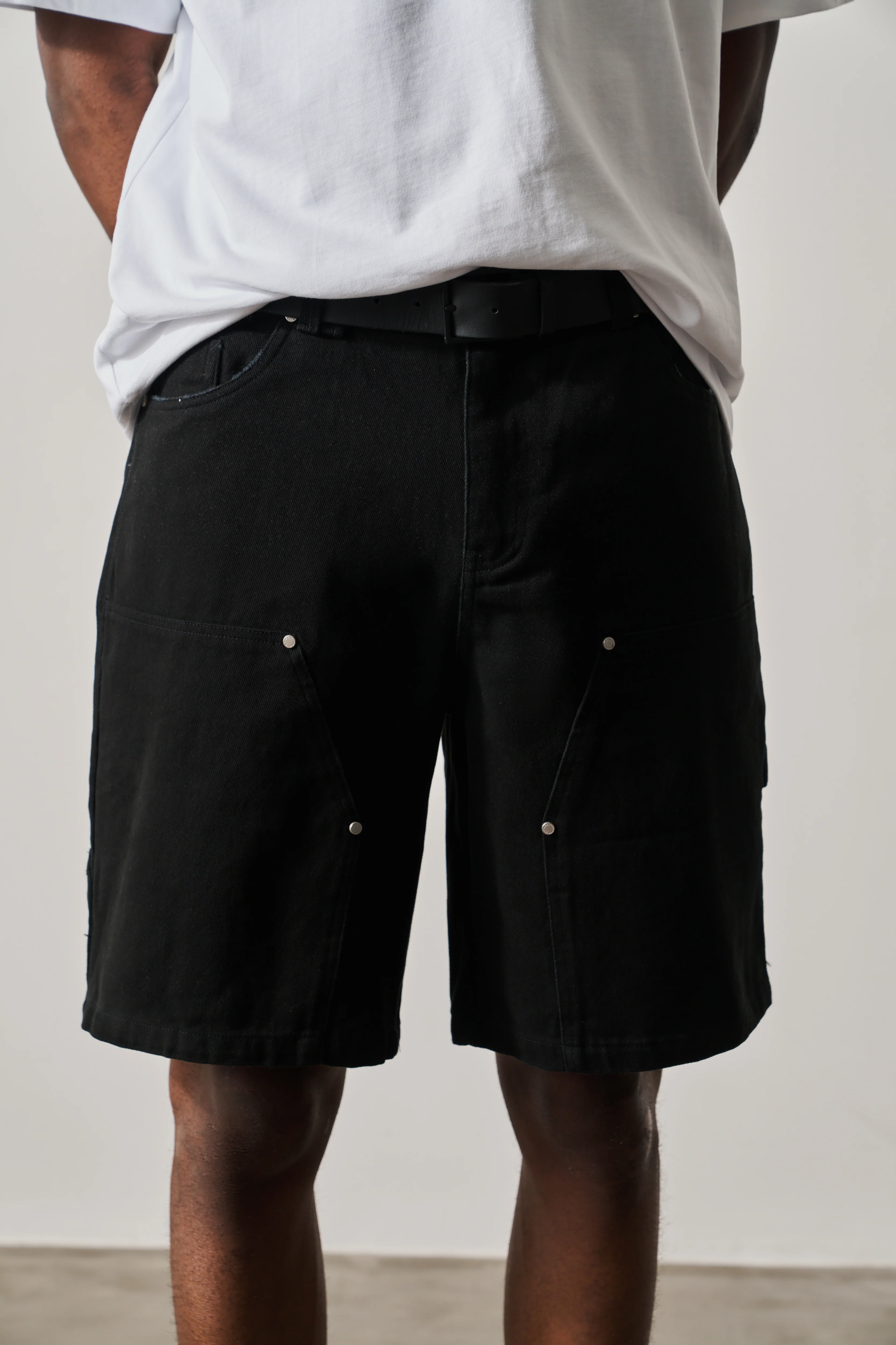 TWILL CARPENTER SHORTS - BLACK - Image 4